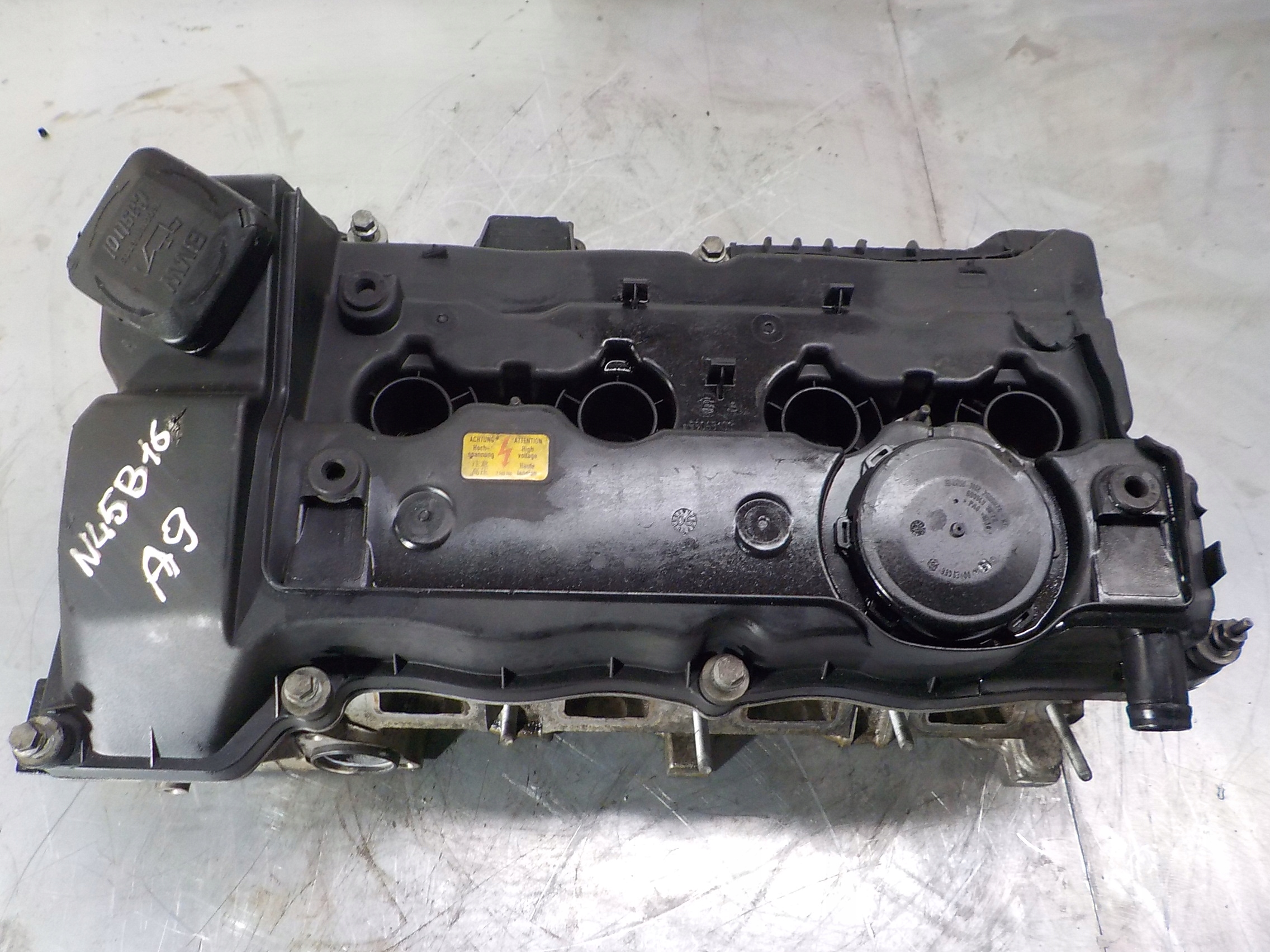 Abdeckung der Ventile BMW 1 E81 E87 1.6 16V N45B16A 7526666 69914910