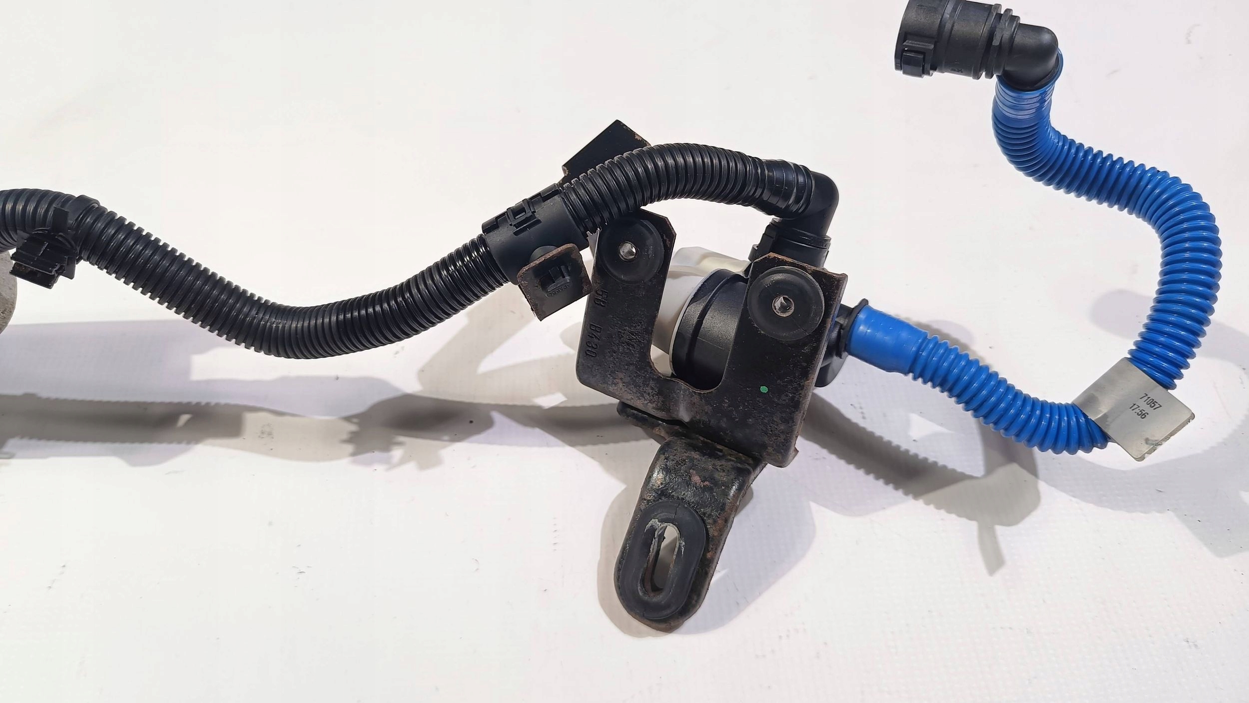 Sensor Unterdruck Sensor paliwowy Maserati Quattroporte GTS 3.8 V8 2013