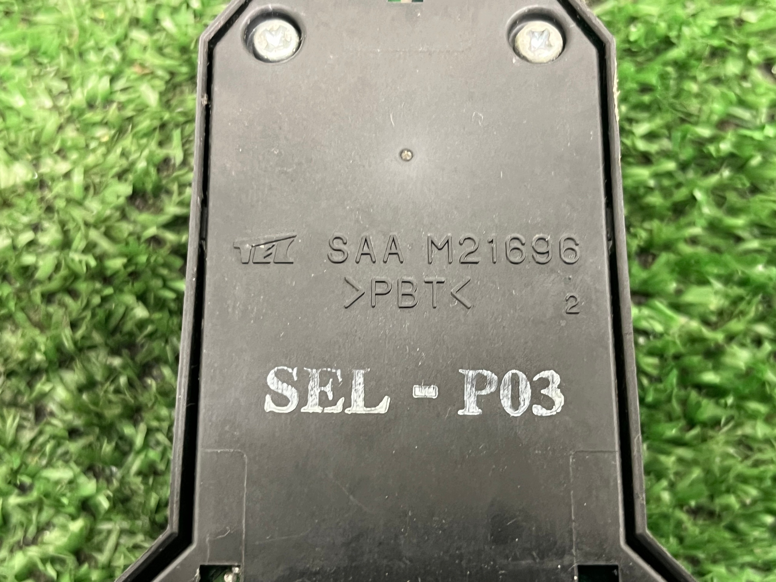 control panel of the window driver´s HONDA CITY SEL-P03