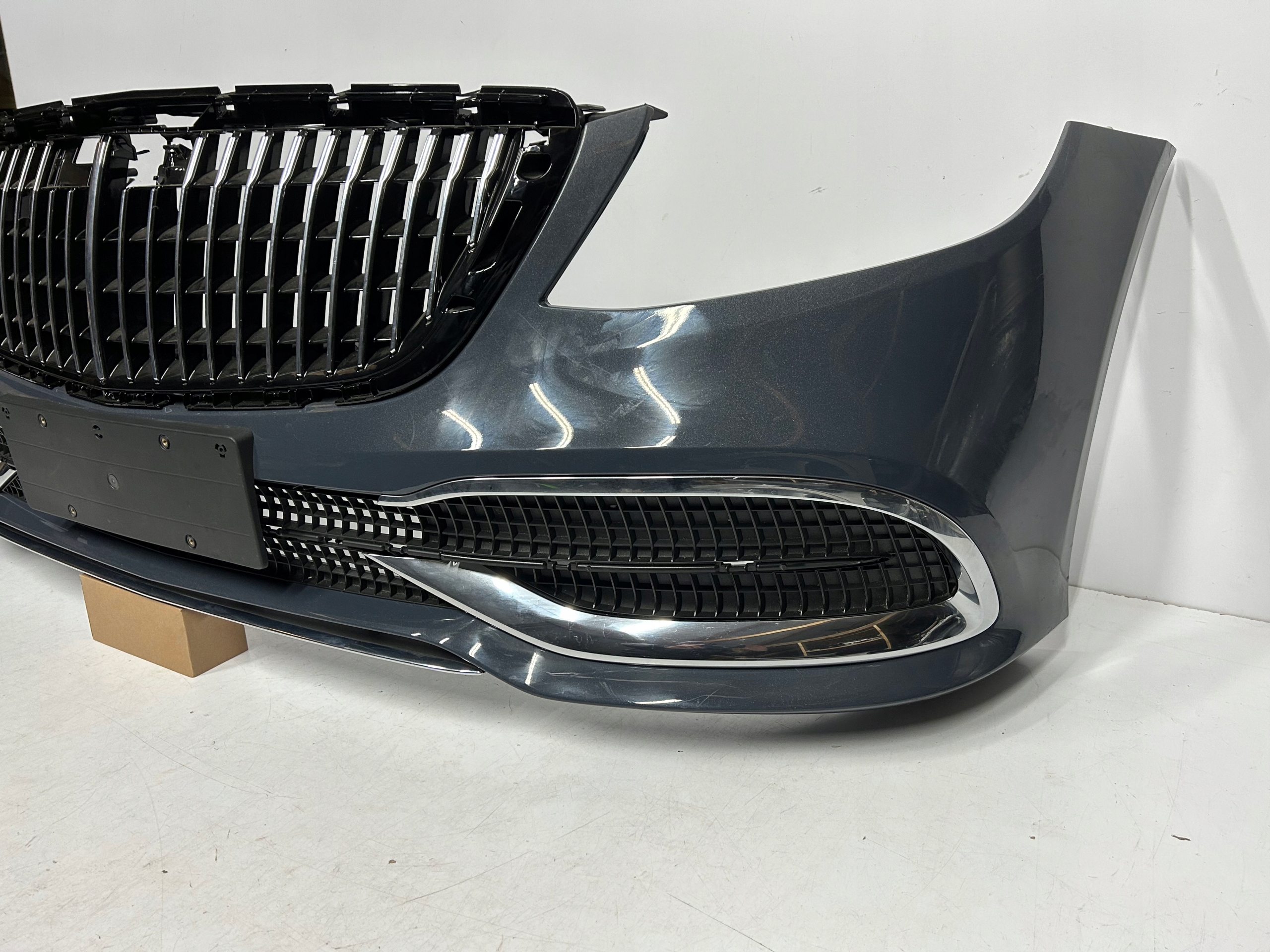 front bumper grill Mercedes S-klasa 222 Maybach Front Bumper
