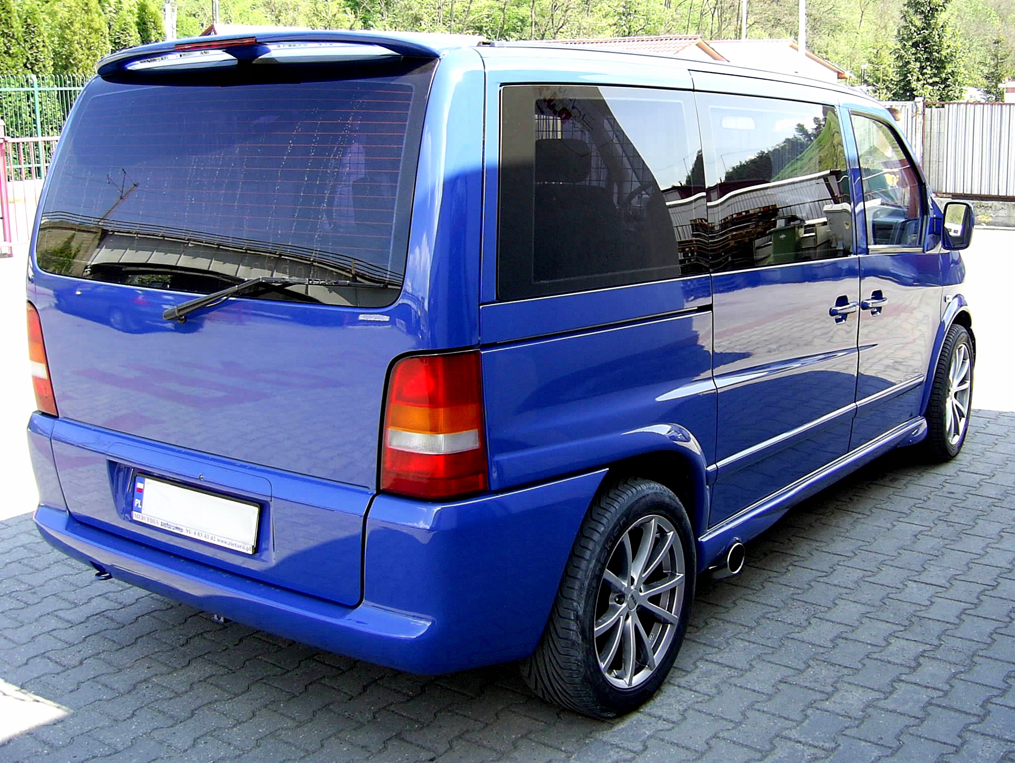 Авито купить мерседес вито 638. Mercedes w638. Mercedes Benz Vito w638. Мерседес Вито w638. Mercedes Benz Vito 638.