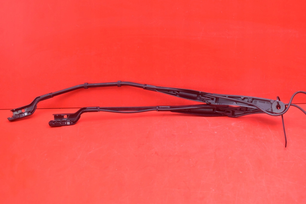 wiper arm front EU 1076729-00-B 1076728-00-C TESLA MODEL 3