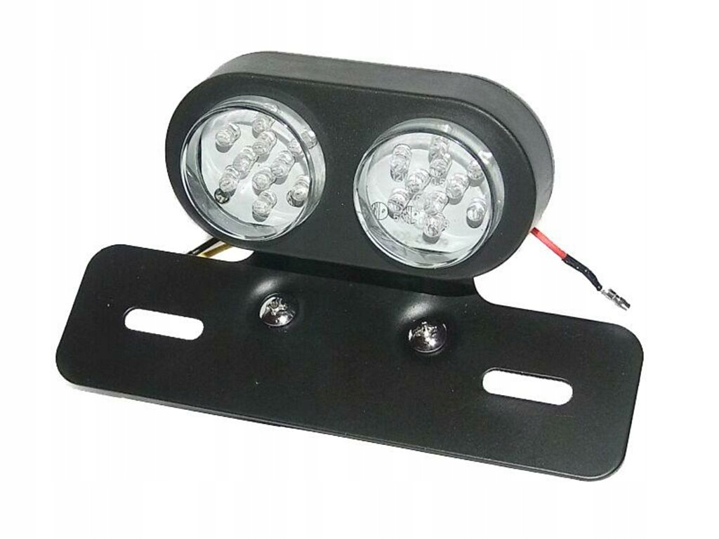 LA-020 - Задній ліхтар задній універсальний LED метал чорний E11