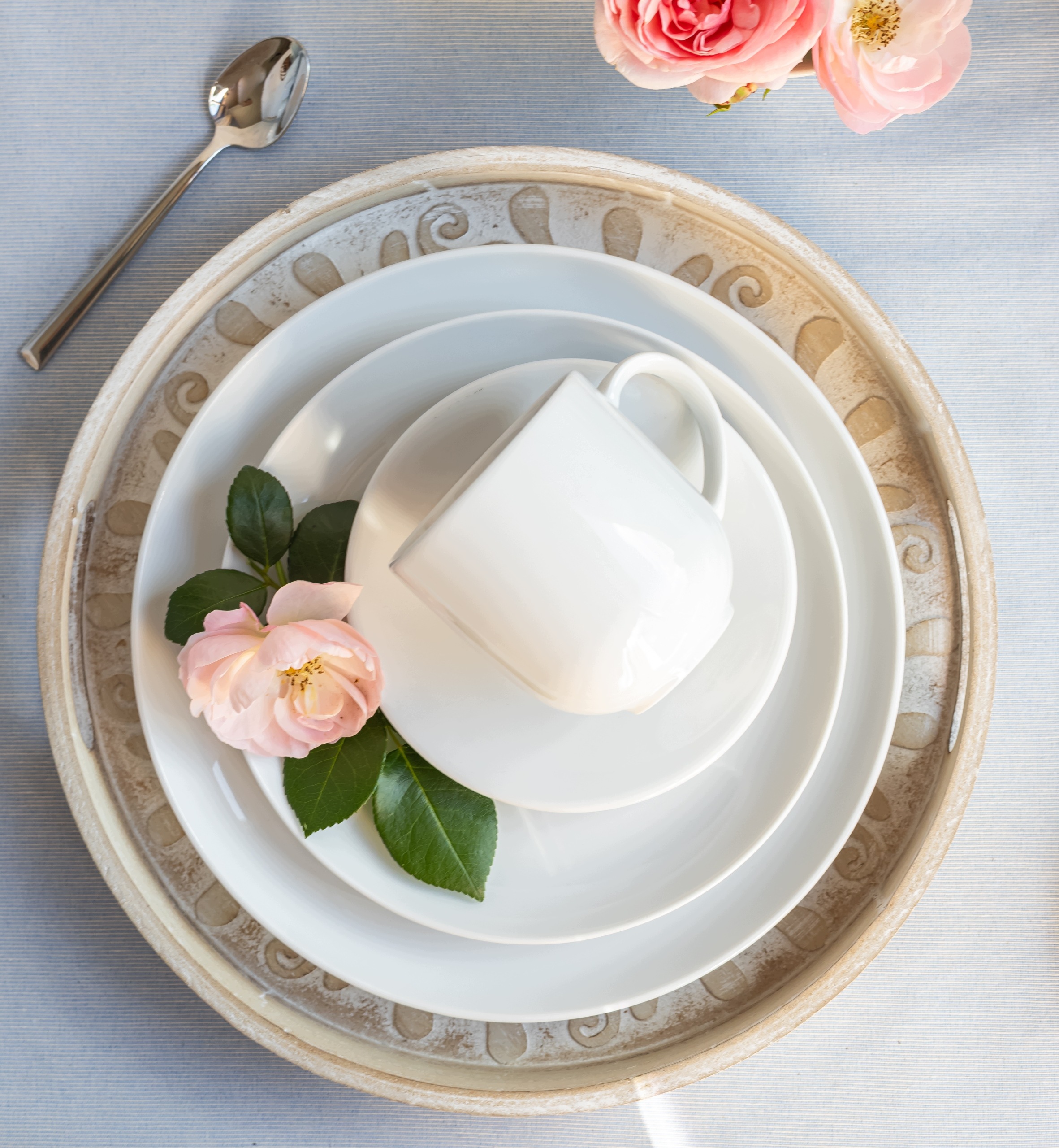 Lubiana Home Serwis obiadowo kawowy 120 el 24 os biała porcelana