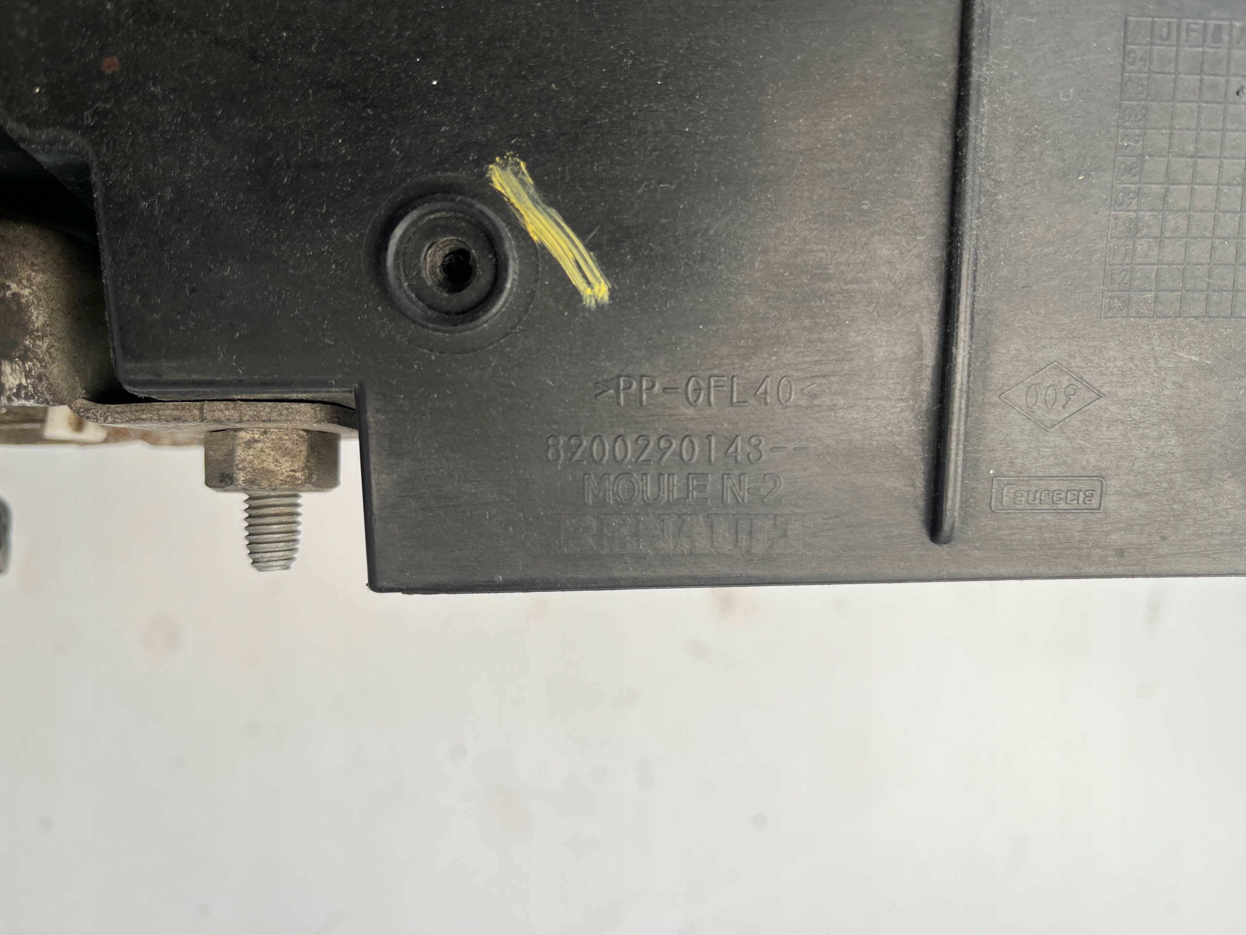 support panel for radiators sider pillar front Renault CLIO III 3 LIFT 09-12r.
