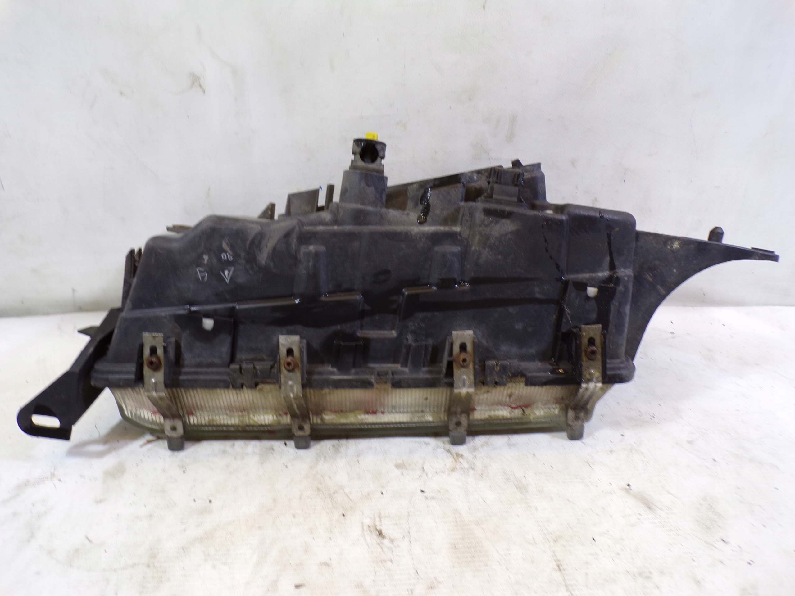 light front front right VOLVO S90 960 1998r (K)