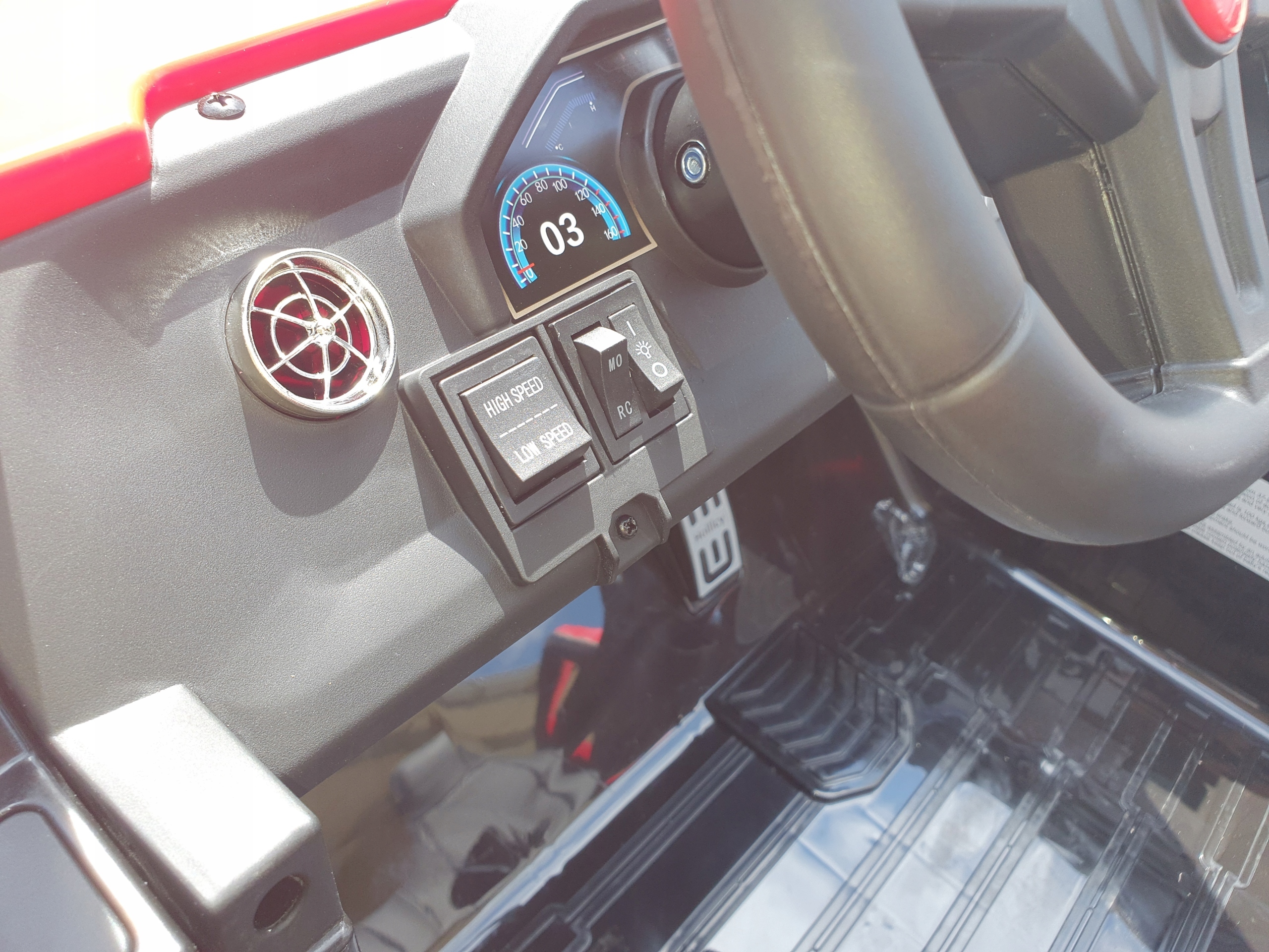 AUTO na akumulator Dla dzieci Autko Samochód BUGGY CLASH 24V 4X4 OGROMNY Szerokość pojazdu 92 cm