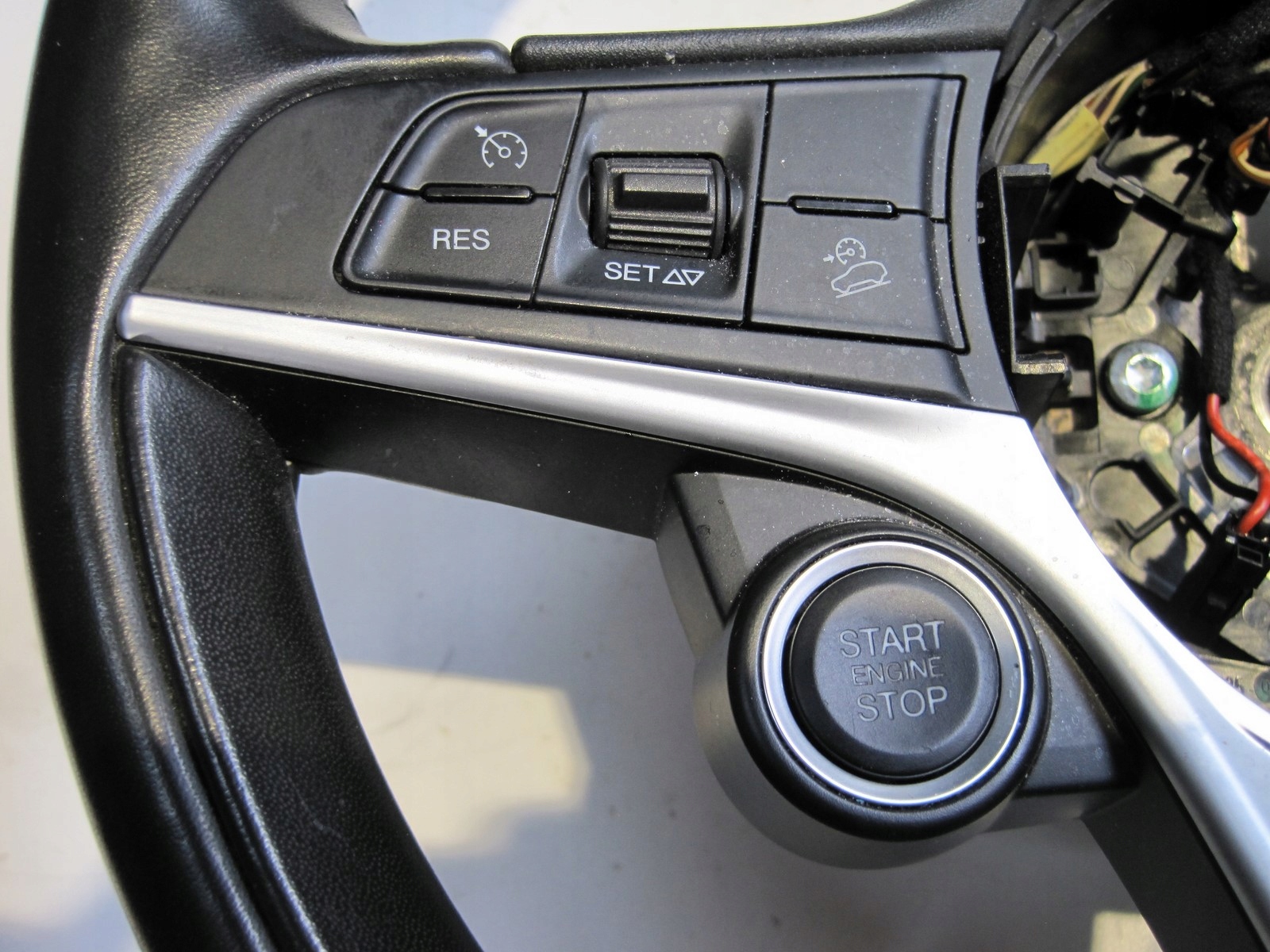 volant ALFA ROMEO STELVIO