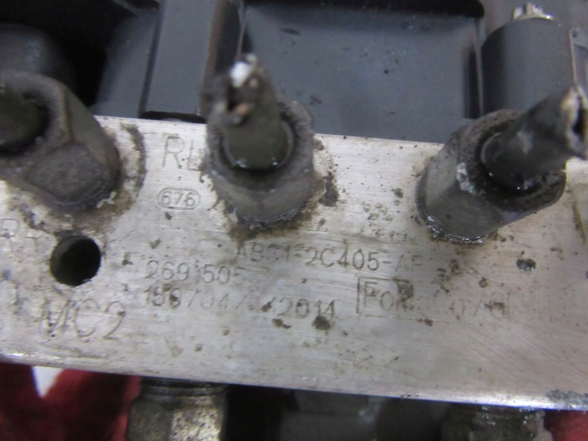 FORD RANGER 2.2d 2015 насос ABS