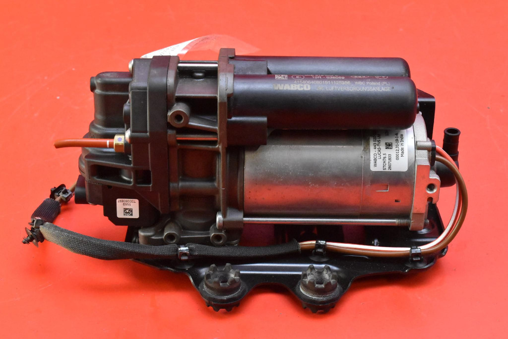 KOMPRESOR Pumpe Achsträgers 4KE616005E AUDI E-TRON 55 408 KM 18-21
