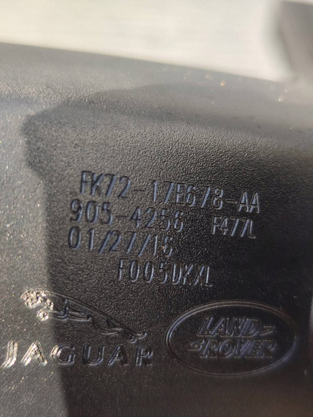 JAGUAR XE 760 Rétroviseur central FK7217E678AA