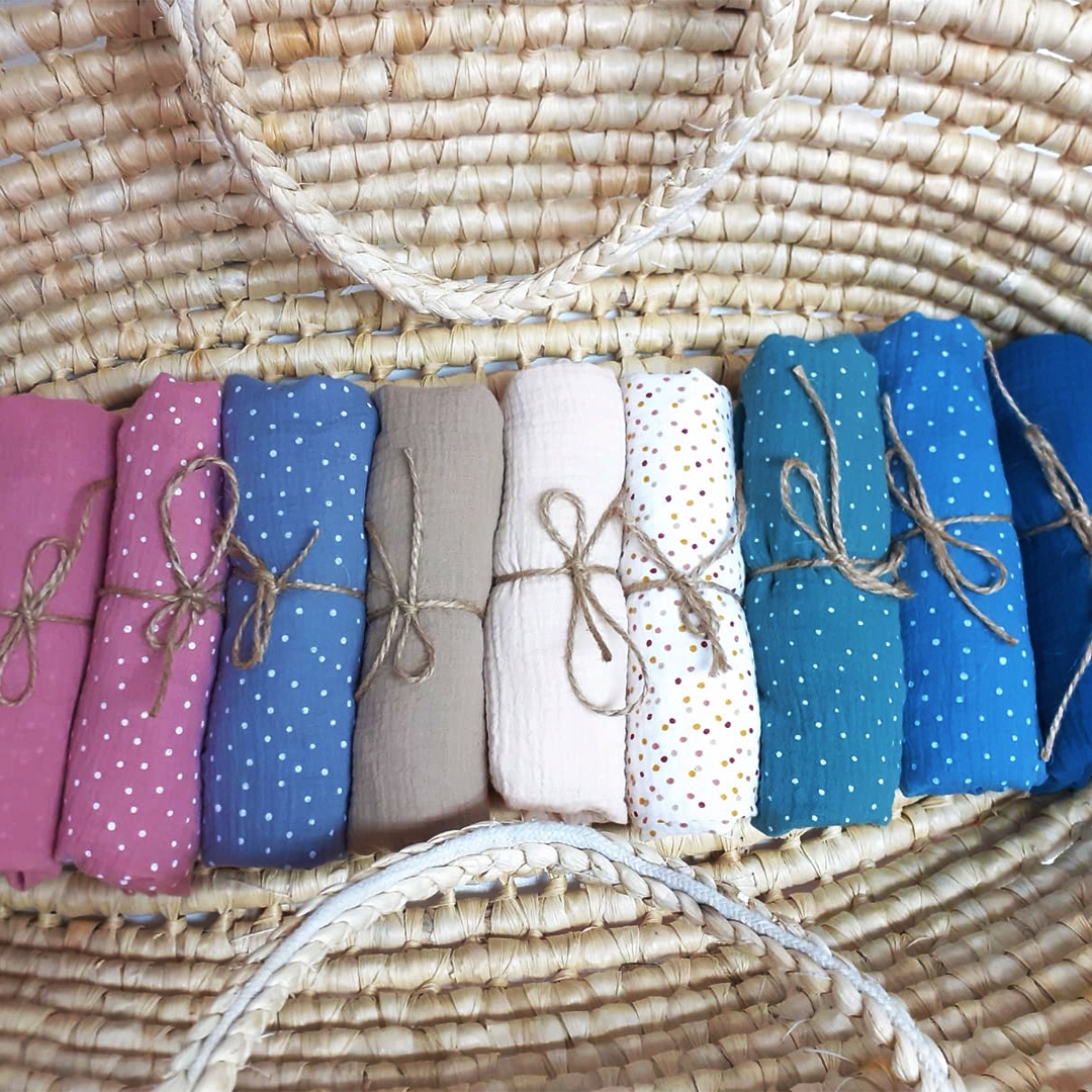 PRZEŚCIERADŁO DO WÓZKA GONDOLI KOŁYSKI MUŚLINOWE Marka inna marka