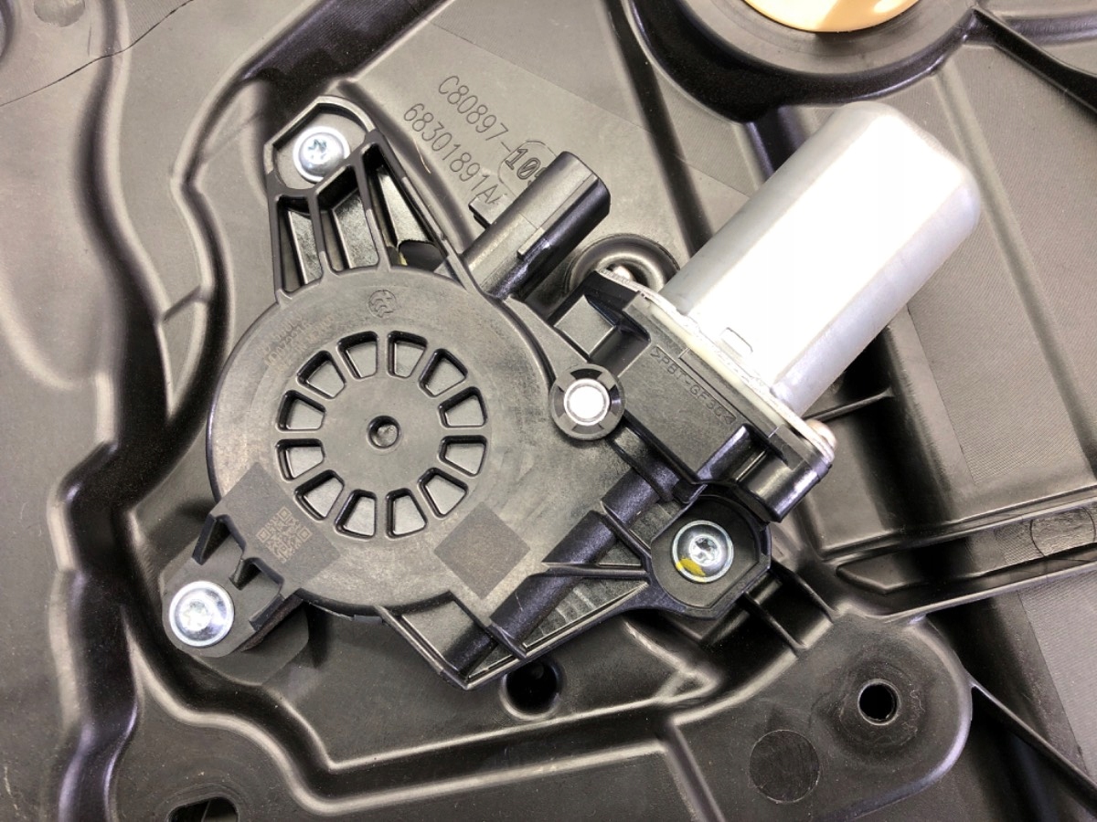 PODNOŚNIK SZYBY LEWY PRZÓD JEEP WRANGLER JL Producent części OEM