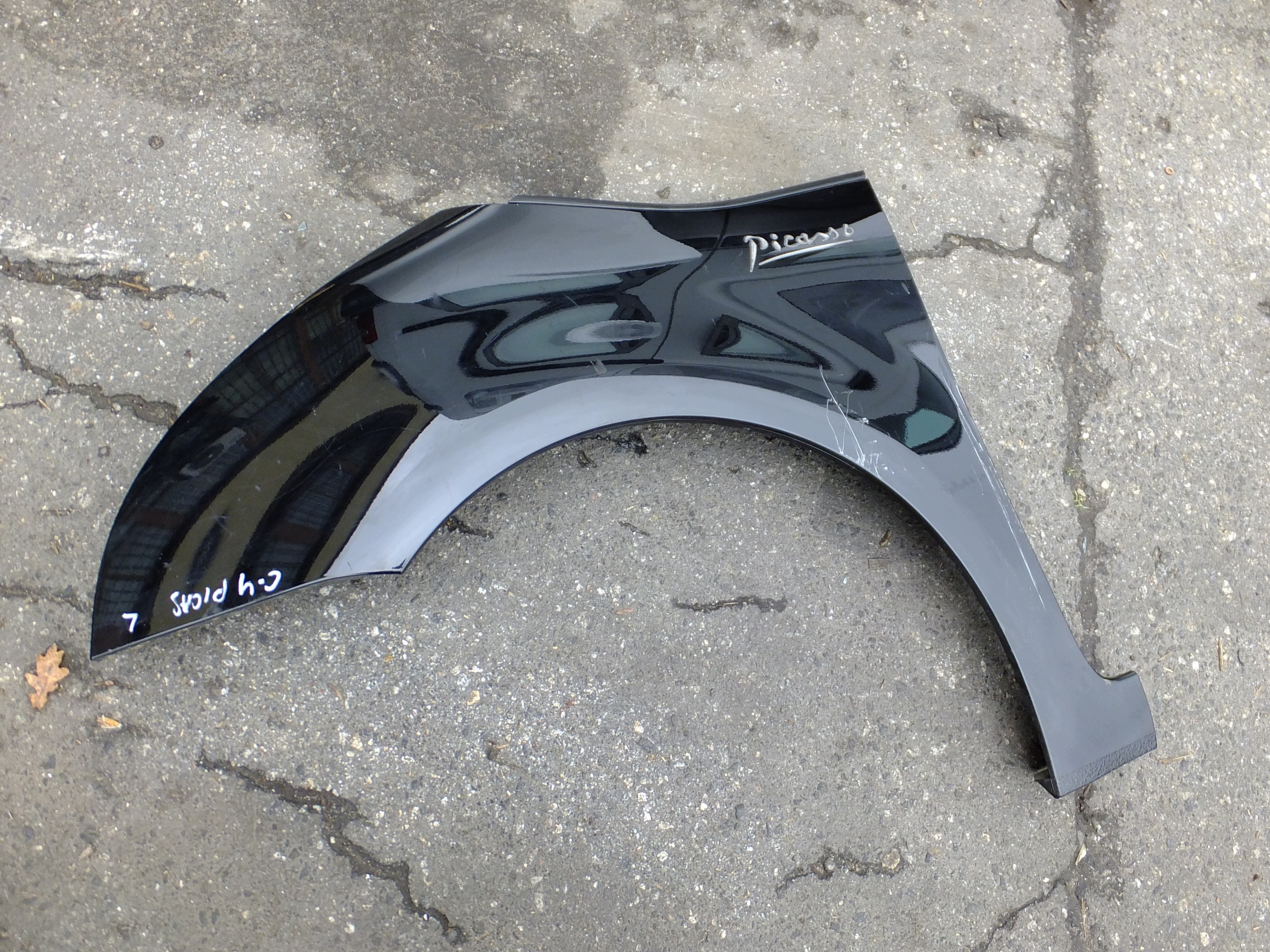 parafango sinistra Anteriore citroen c4 picasso e 2011r
