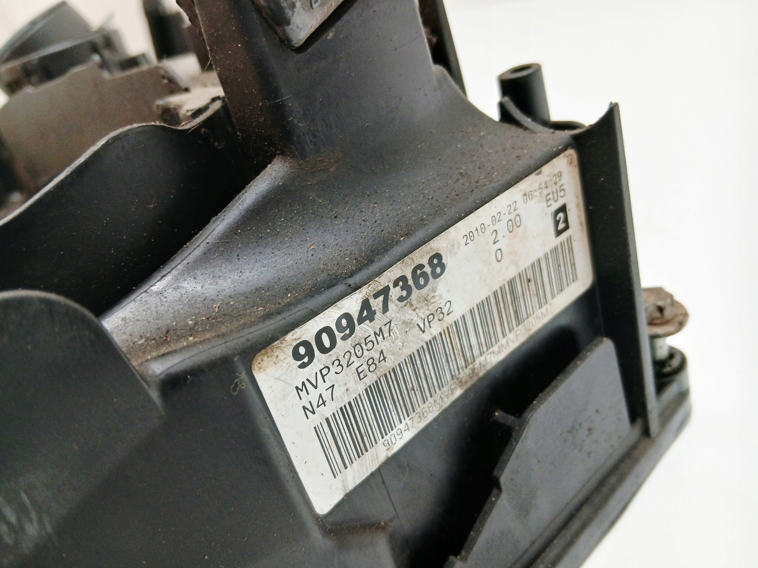 szelepfedél BMW BMW E60 E61 E84 E87 N47D20C 2.0D 7797613 (0006236)