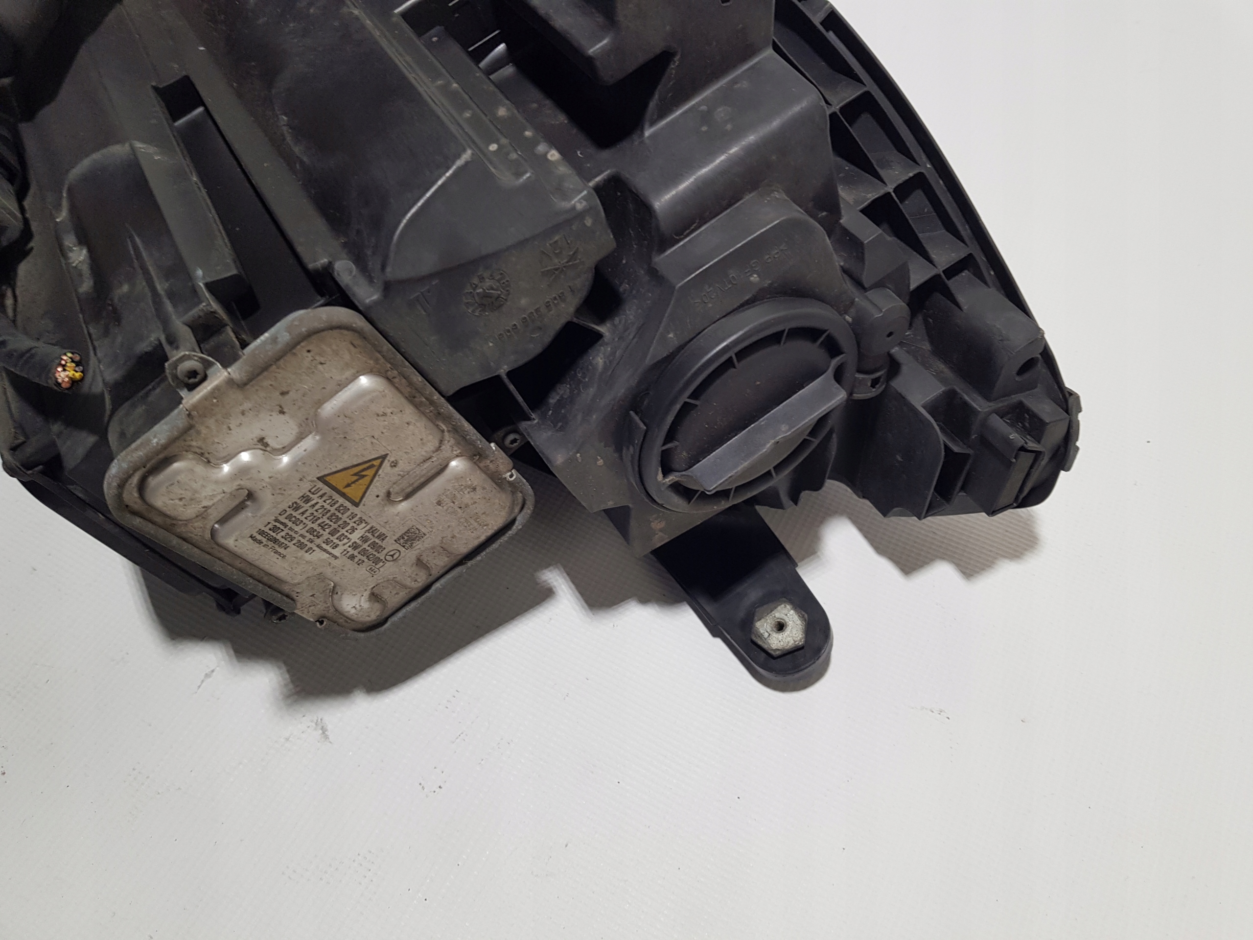 MERCEDES CLS W218 C218 light LED left front XENON BIXENON