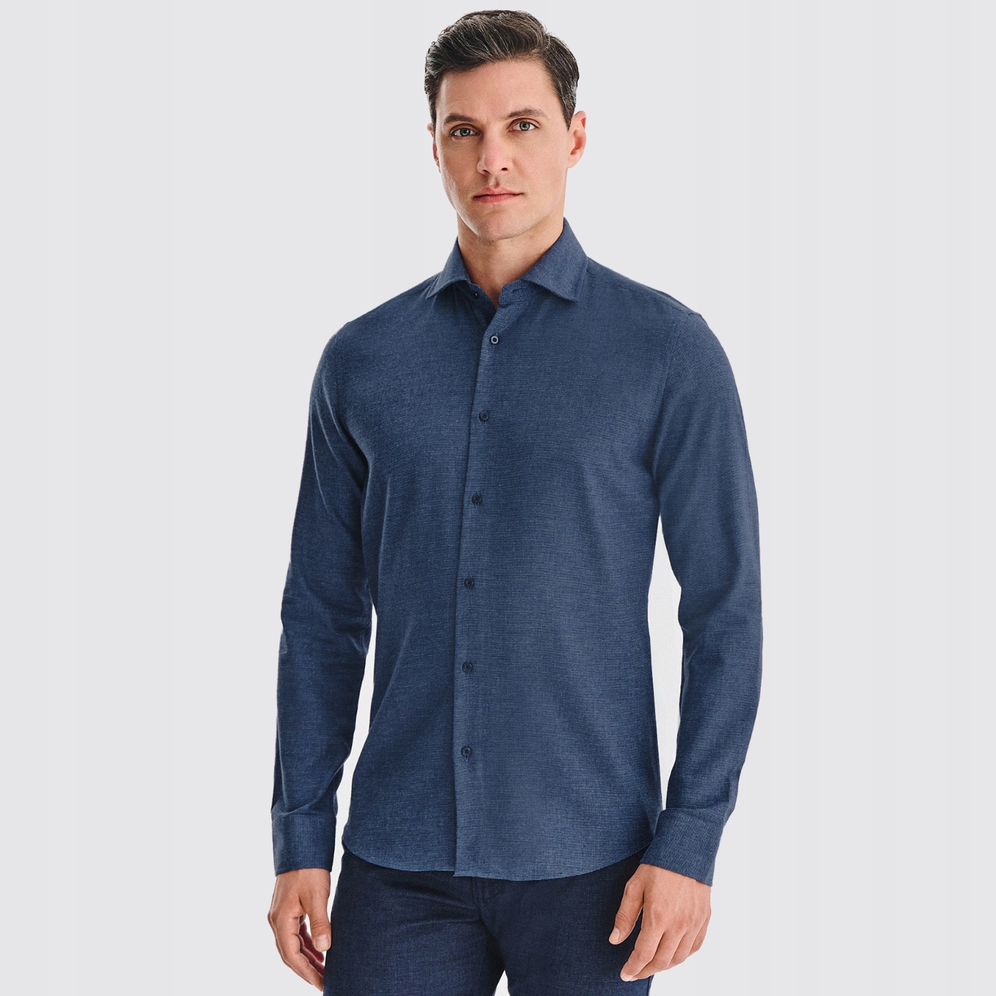 Tmavě modrá pánská košile s jemným vzorem pepitky Pako Lorente vel S