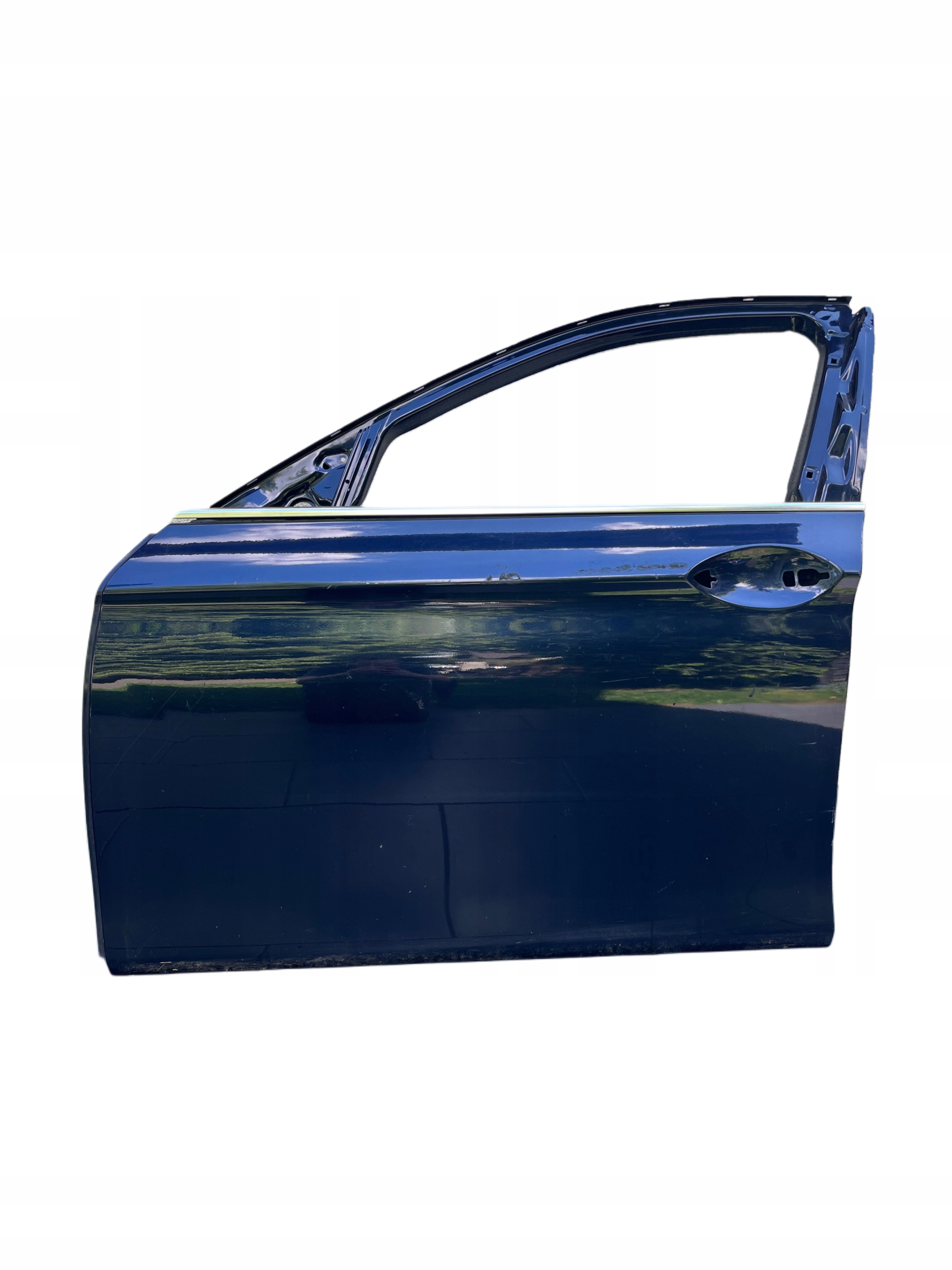 BMW 5 F10 F11 drzwi lewe przód 7206107