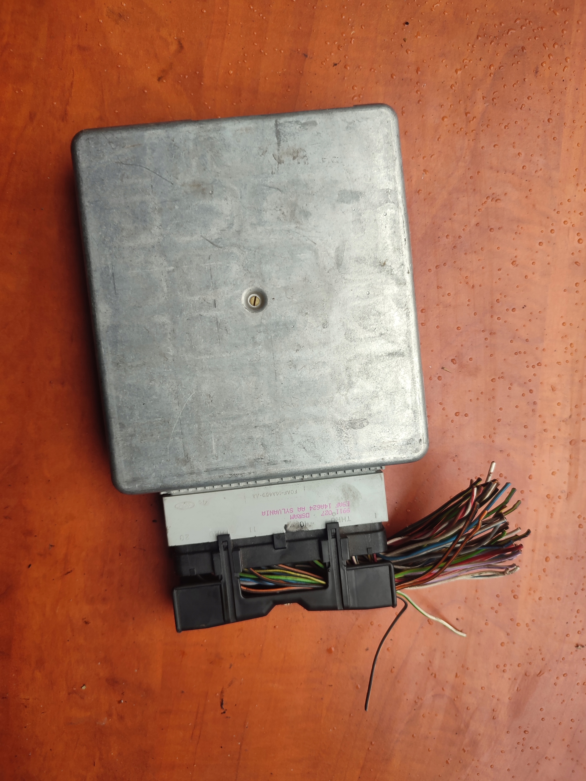 control unit of the engine FORD 98AB-12A650-CXG PAWS