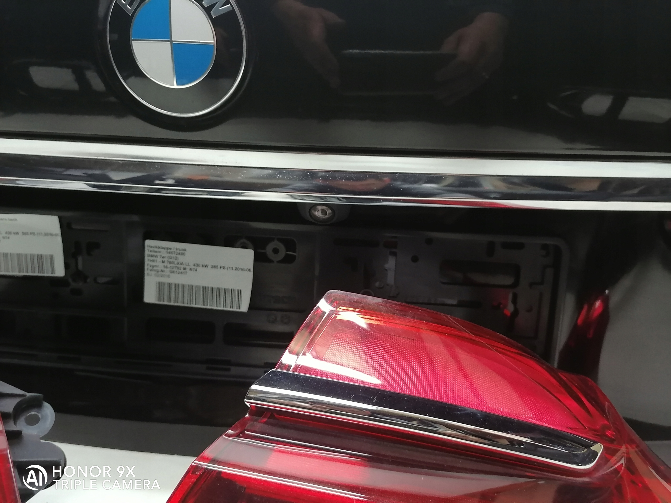 KLAPA LAMPY BMW G12 KOL. X14