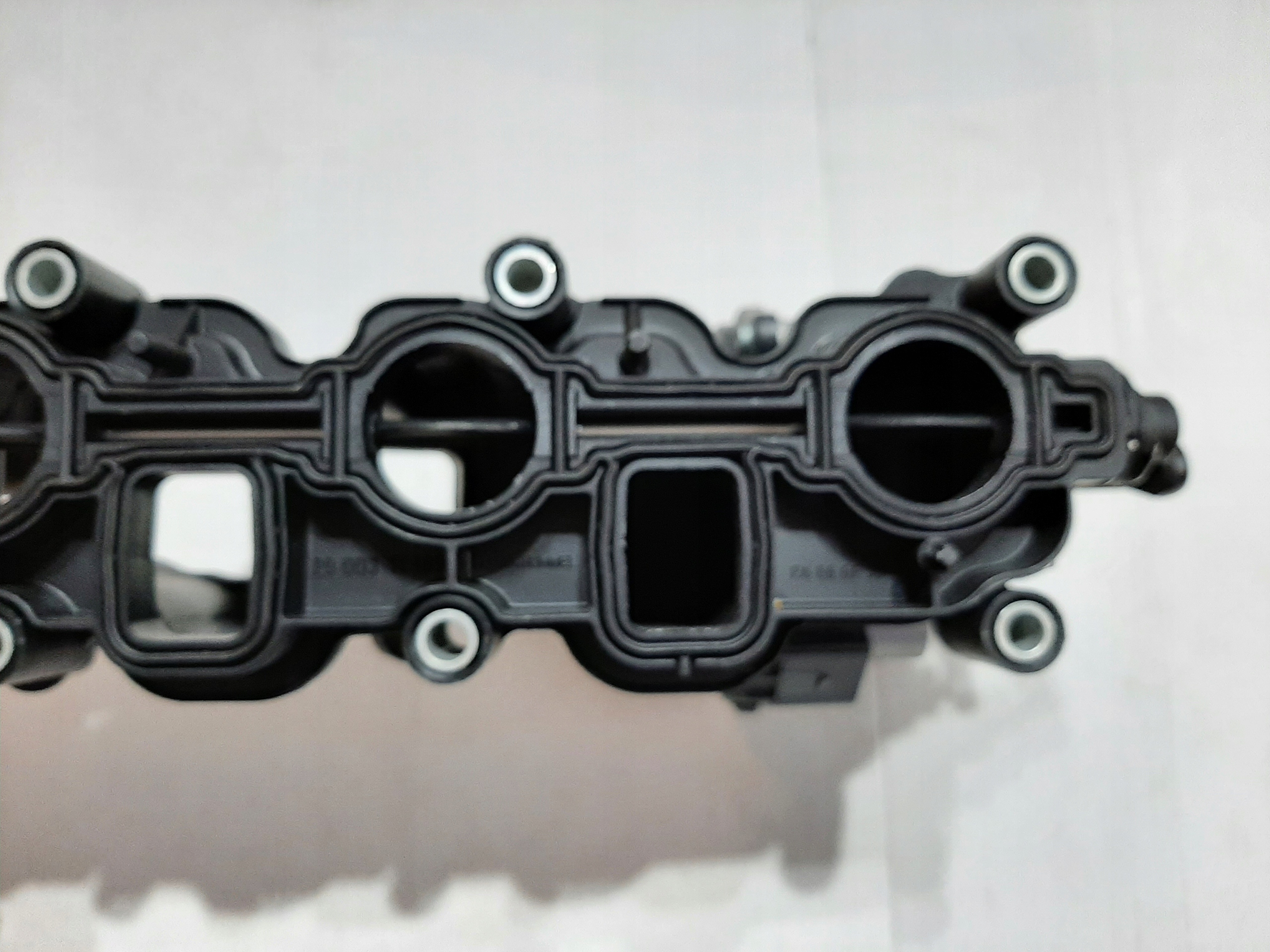 059129086L - AUDI VW 2.7 3.0 TDI INTAKE MANIFOLD FLAP ADJUSTER