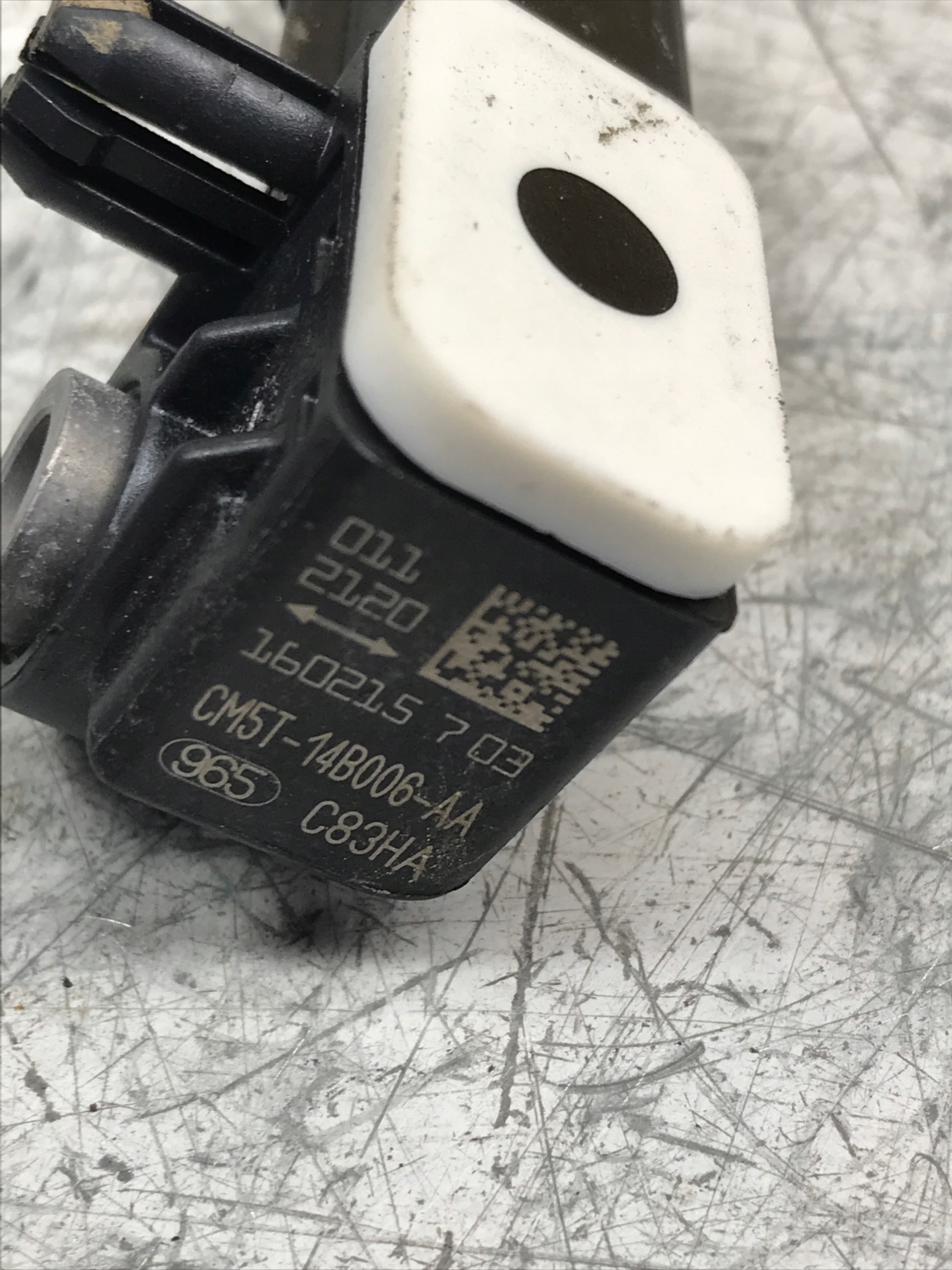 Crashsensor Drucksensor FORD MONDEO MK5 CM5T-14B006-AA