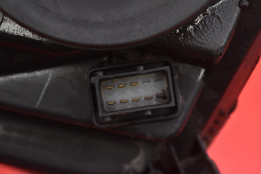 REFLEKTOR right light front EU OPEL ASTRA 3 III H LIFT 06-14