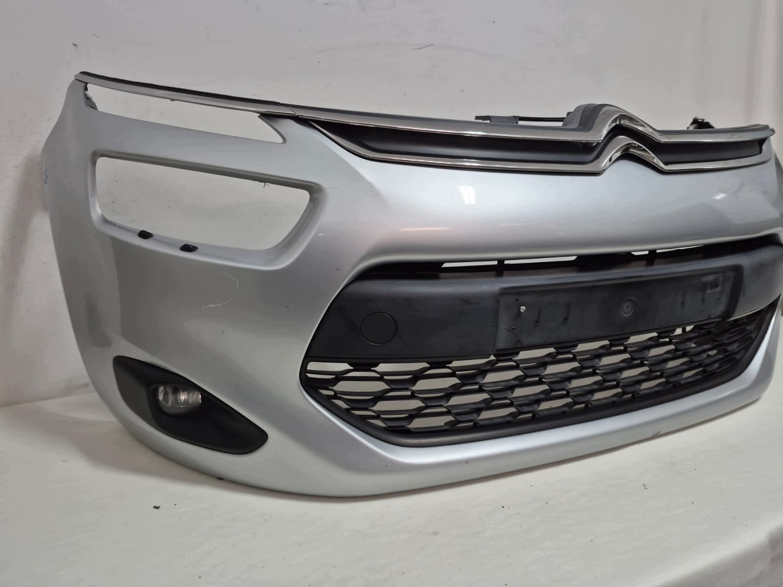 CITROEN C4 PICASSO II 13- bumper front front KROTKI A0006C02