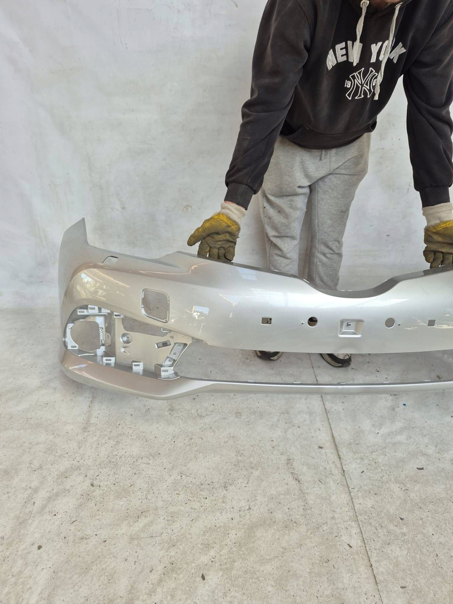 TOYOTA AURIS II 2 LIFT 15-18 bumper front front SPR