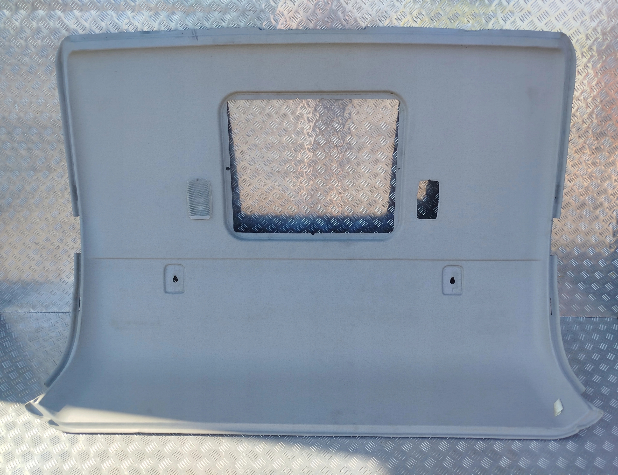 TAPICERKA PODSUFITKA DACHOWA BUDOWLANA SCANIA Stan opakowania brak opakowania