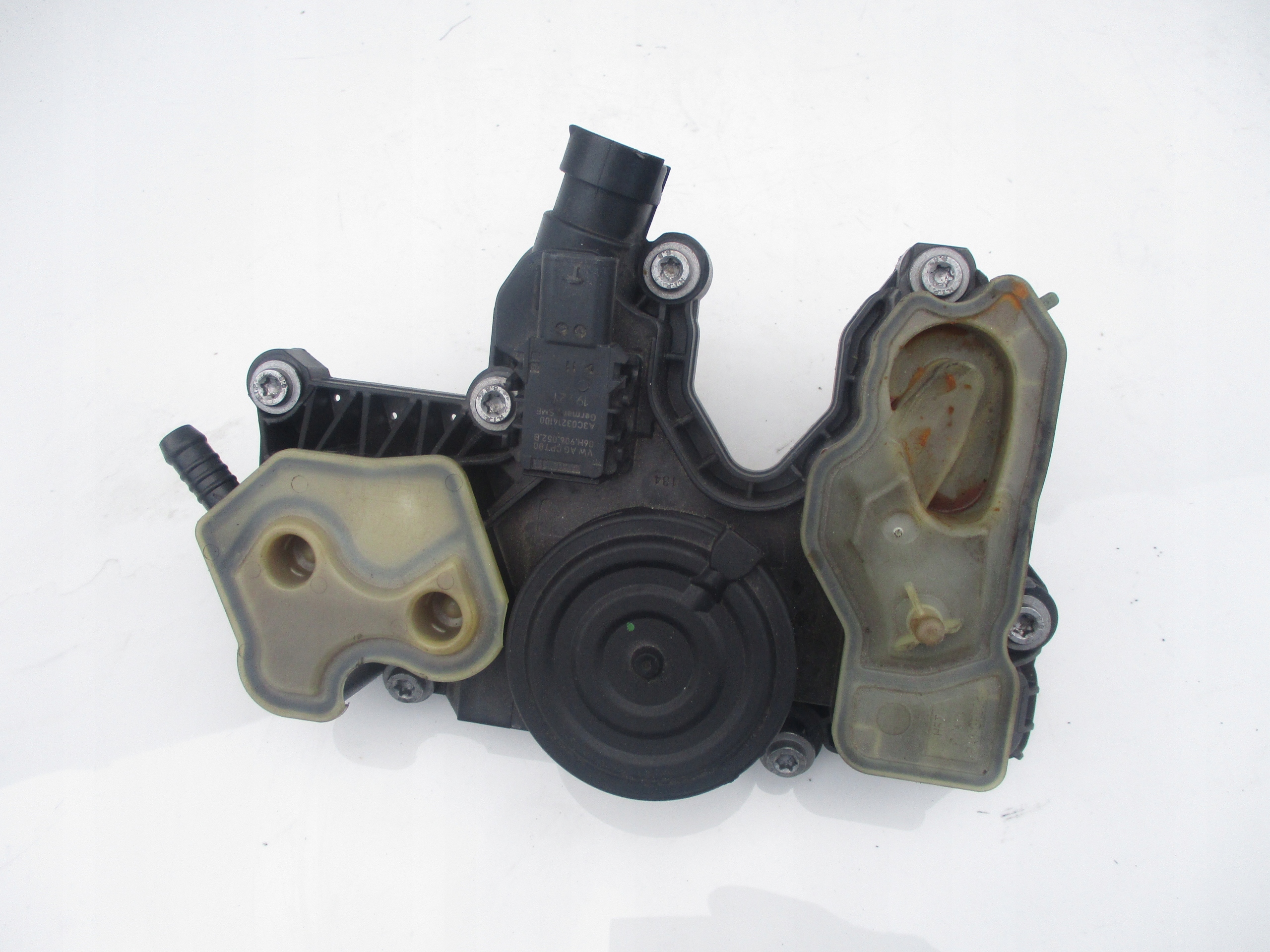 AUDI A4 A6 Q5 S3 VW GOLF VIII R ARTEON PASSAT B8 SEAT 2.0 TFSI ODMA OLEJU