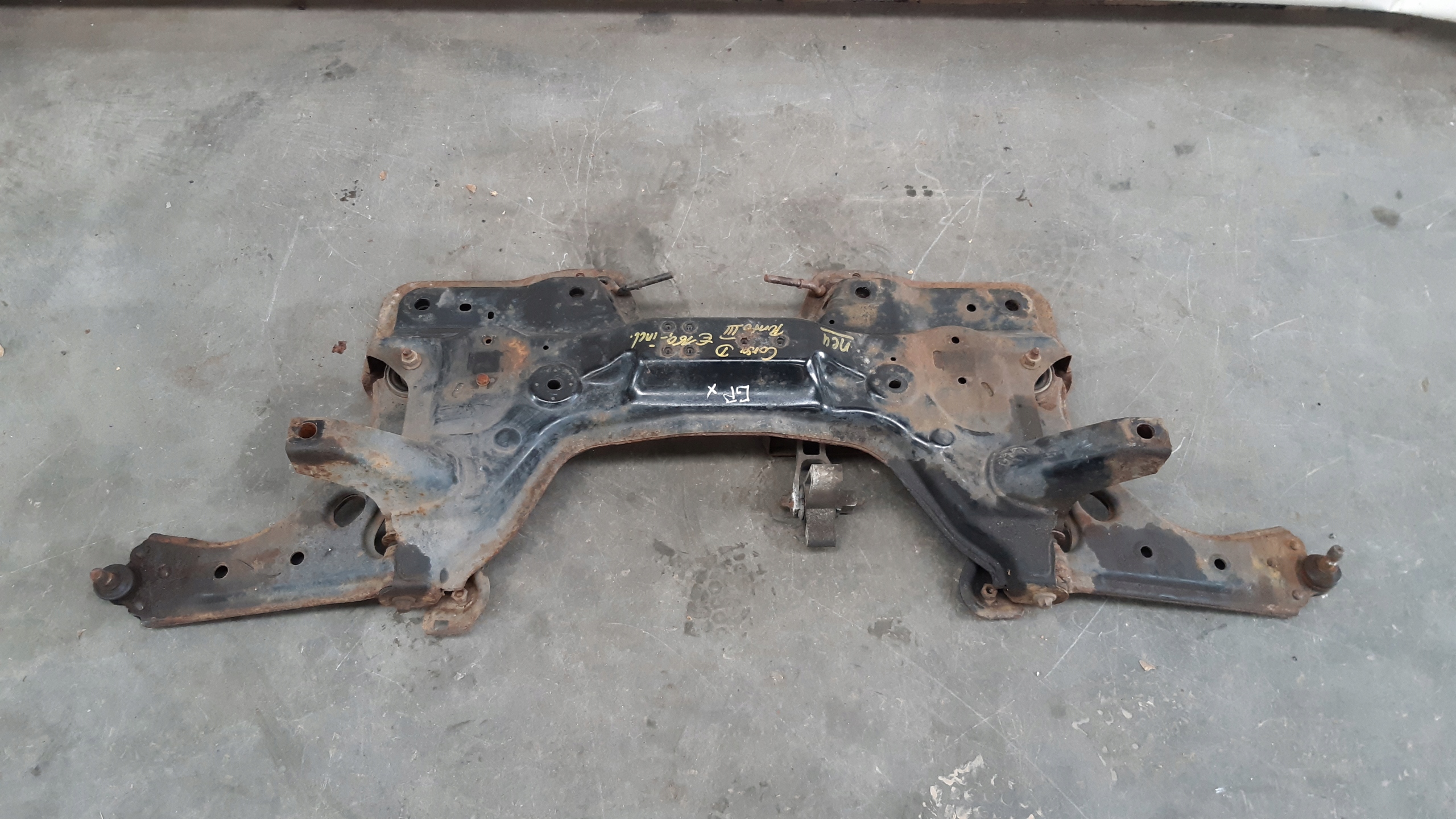 axle beam subframe front Fiat Grande Punto