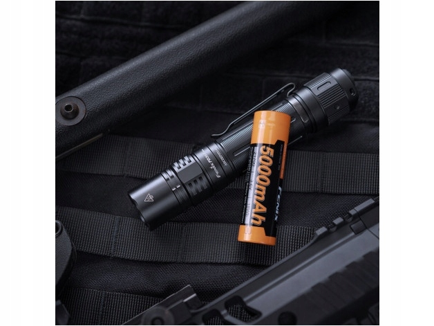 TAKTYCZNA LATARKA DIODOWA LED AKUMULATOROWA Fenix PD36R Pro Liczba trybów 6