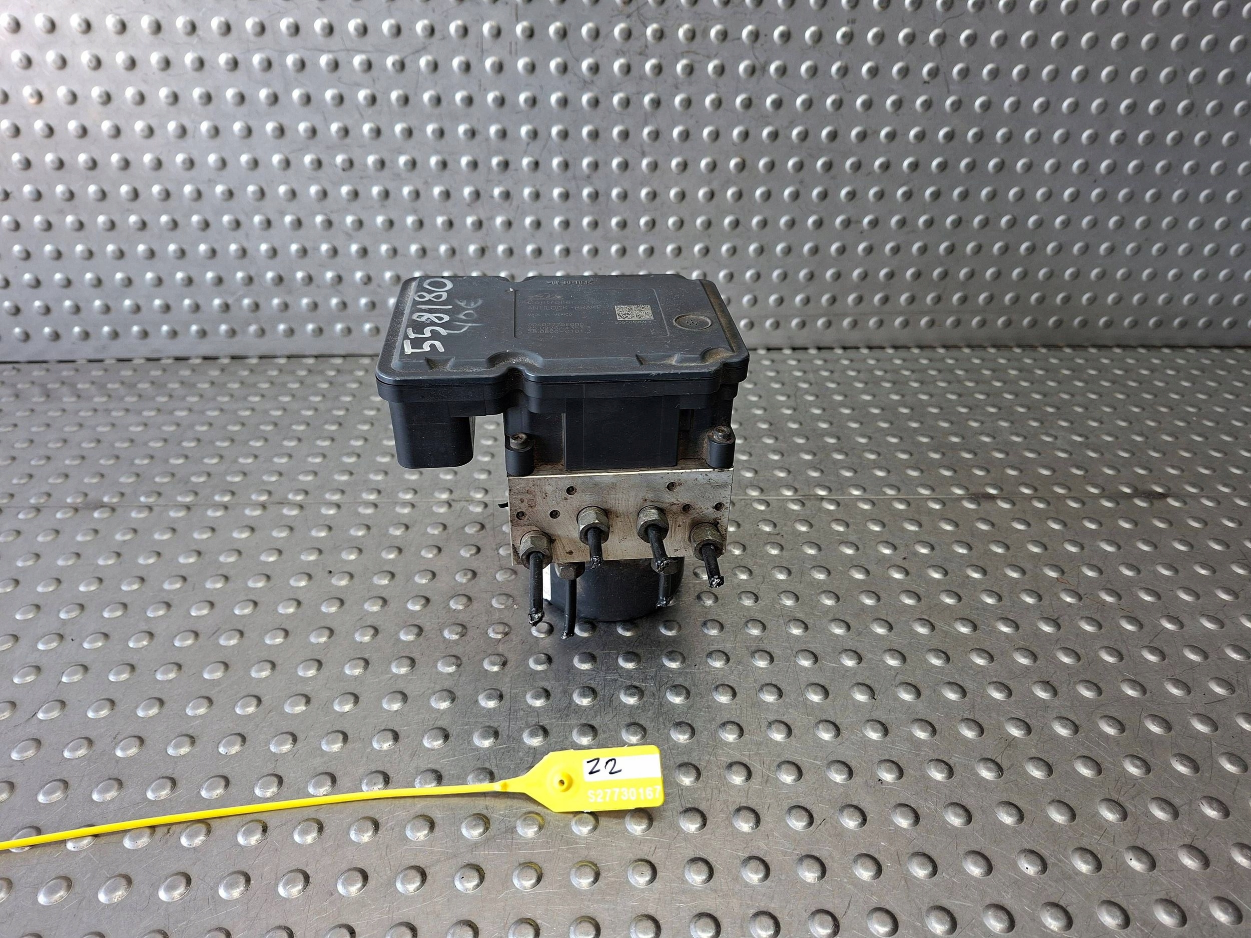 pump control unit ABS CHRYSLER VOYAGER IV 00- P04721453AC 00402775E000