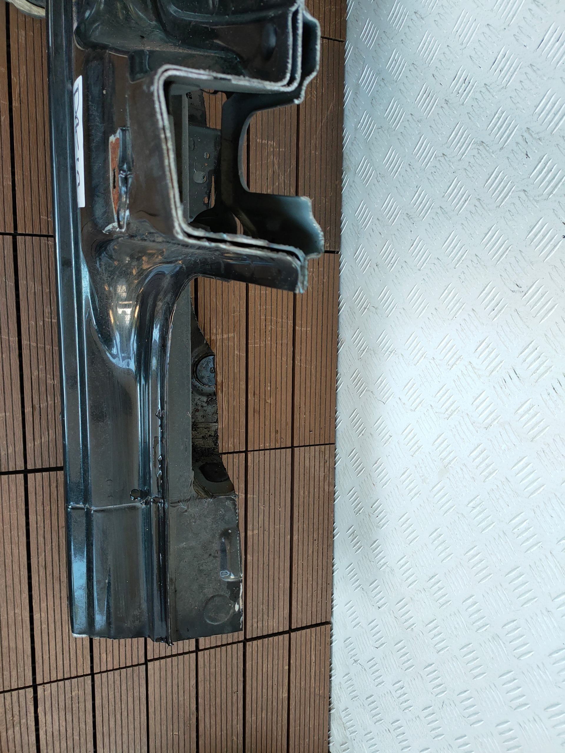 DACIA DUSTER and 10-18 threshold ZE SLUPKIEM left pillar OE