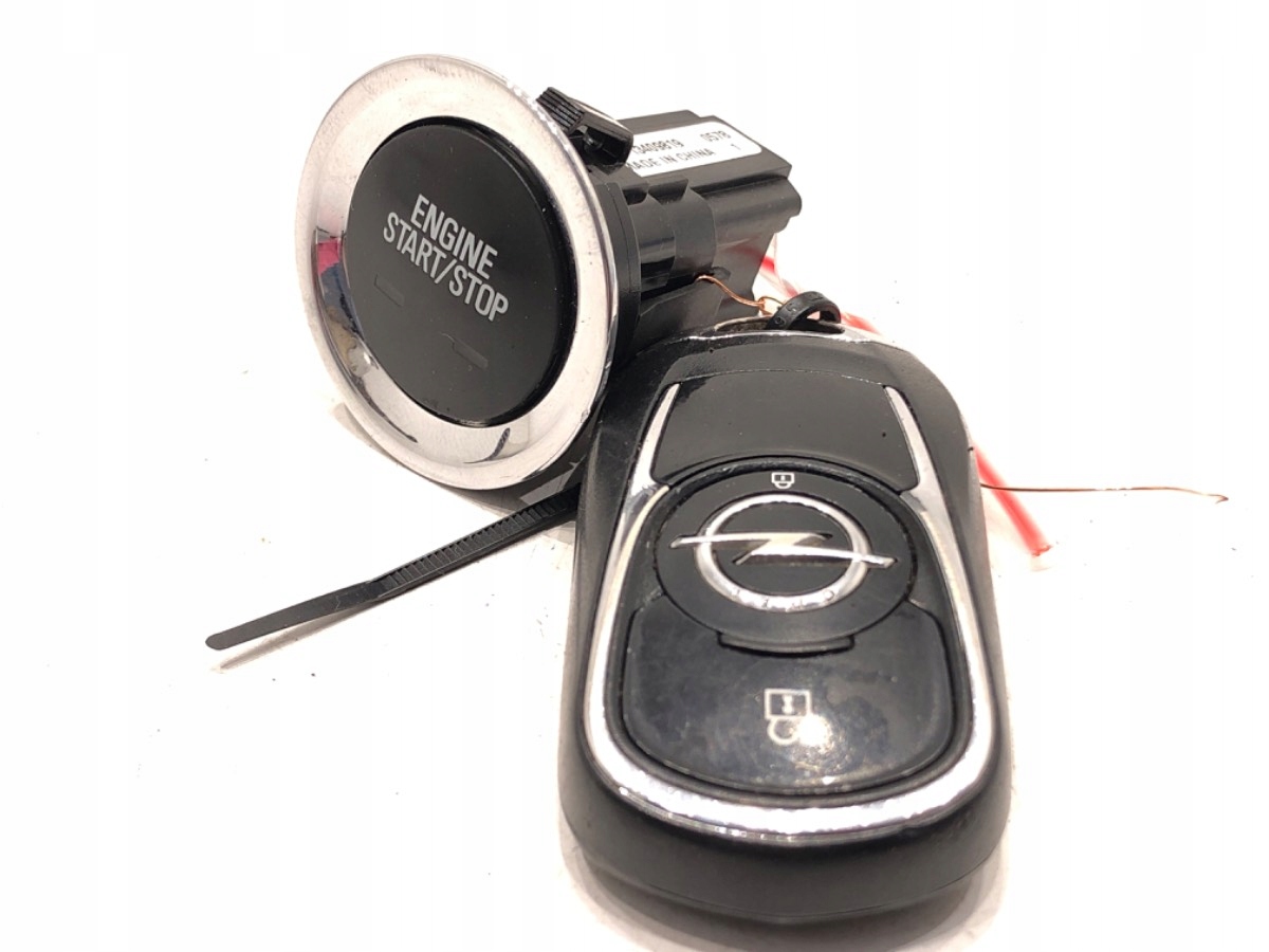 KLUCZYK OPEL INSIGNIA B 13409819 PILOT