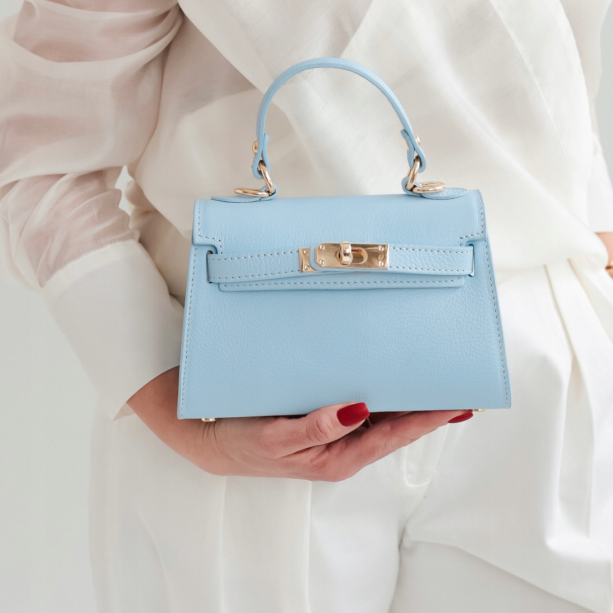 Dámská kabelka Kufřík, přírodní kůže Emily, světle modrá