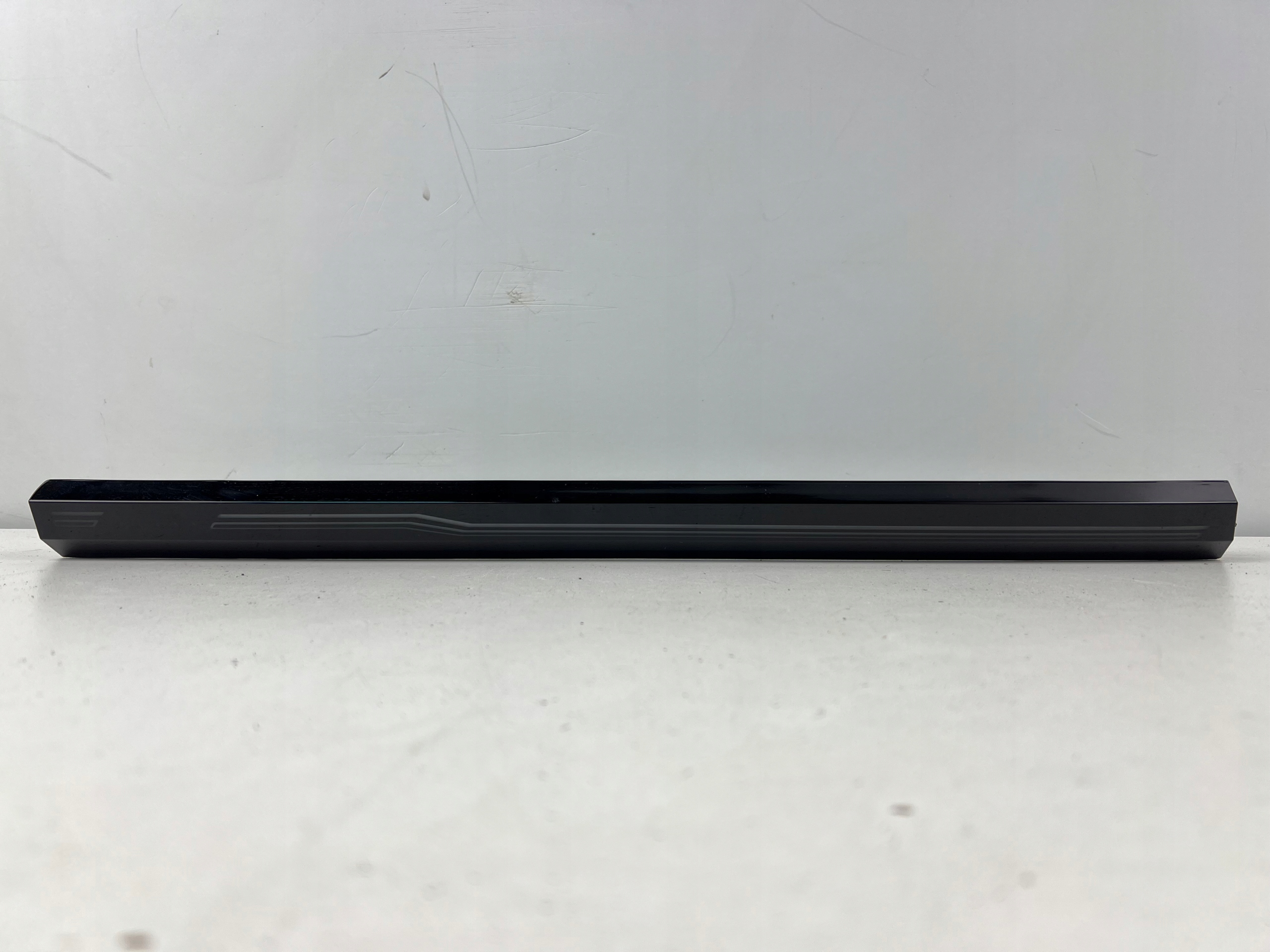 PANEL DOTYKOWY Moulage du tableau de bord BMW G60 G61 5B35115