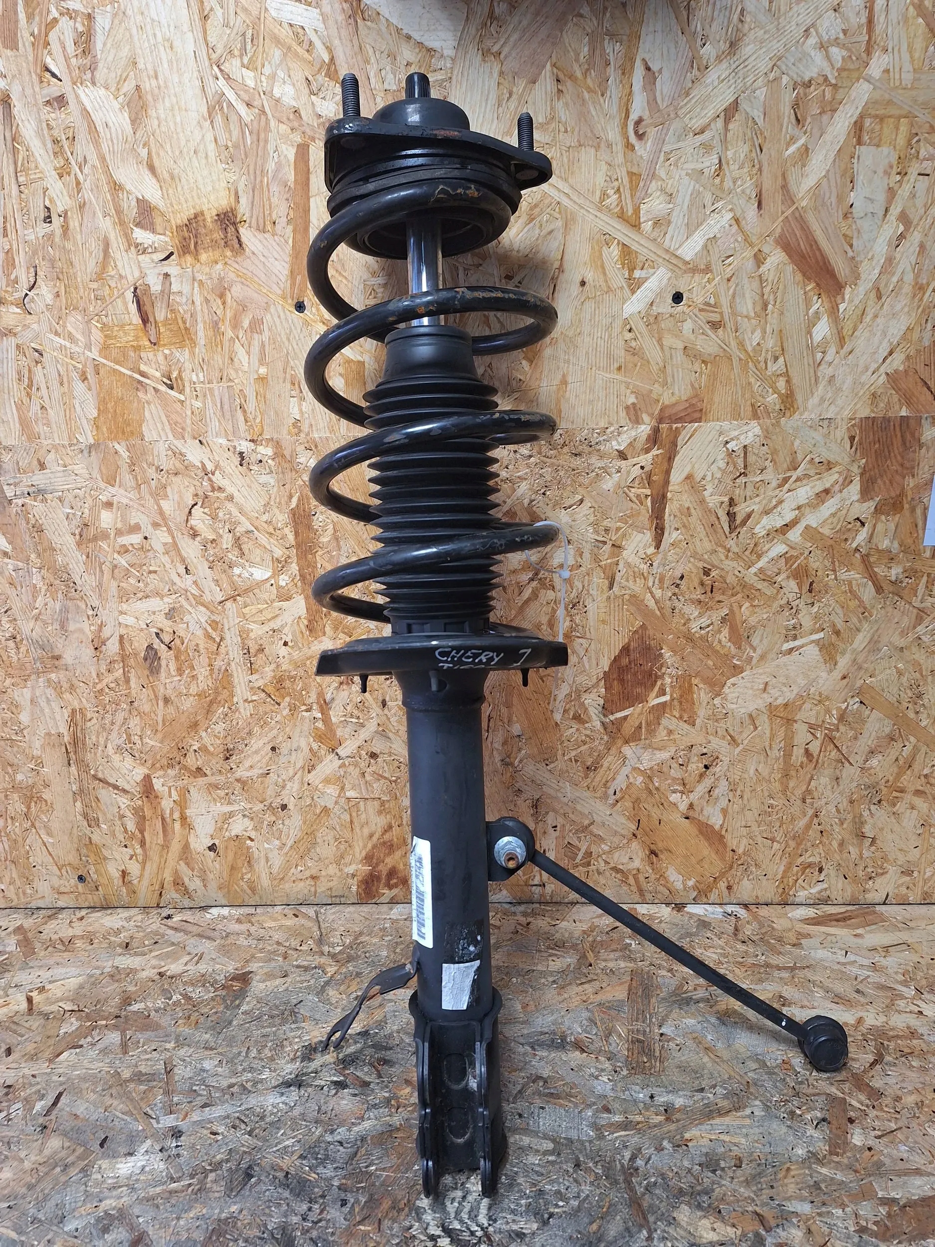 shock absorber left front CHERY TIGGO 7 T15-2905010