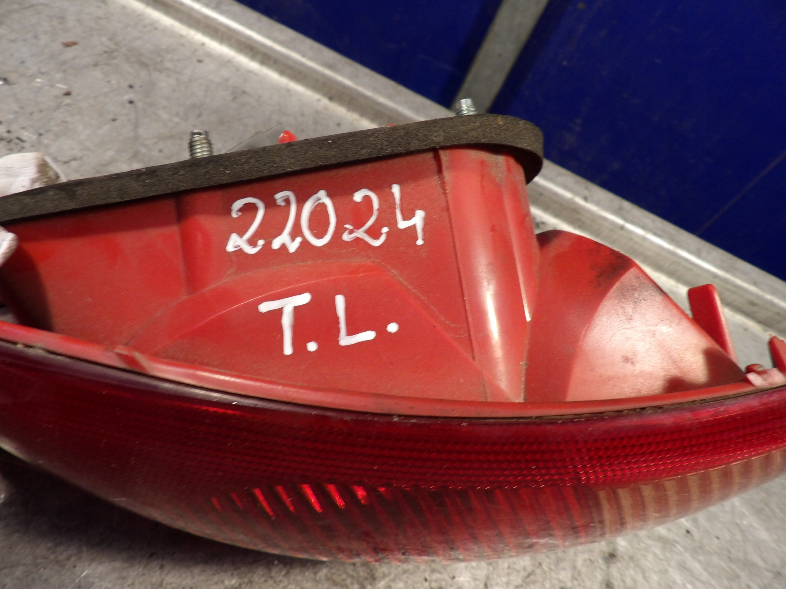 Alfa Romeo 147 light rear left HB 3D