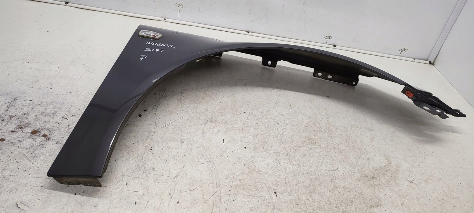 fender right front front Opel Insignia A kombi Z177