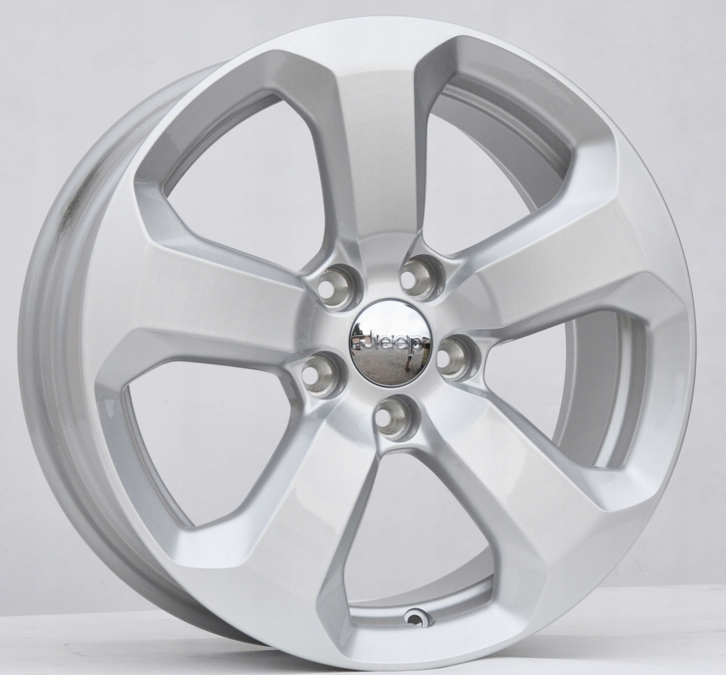 5vc25trmaa FELGI 17 5x110 JEEP COMPASS RENEGADE Kod producenta 5VC25TRMAA1775X11040SI