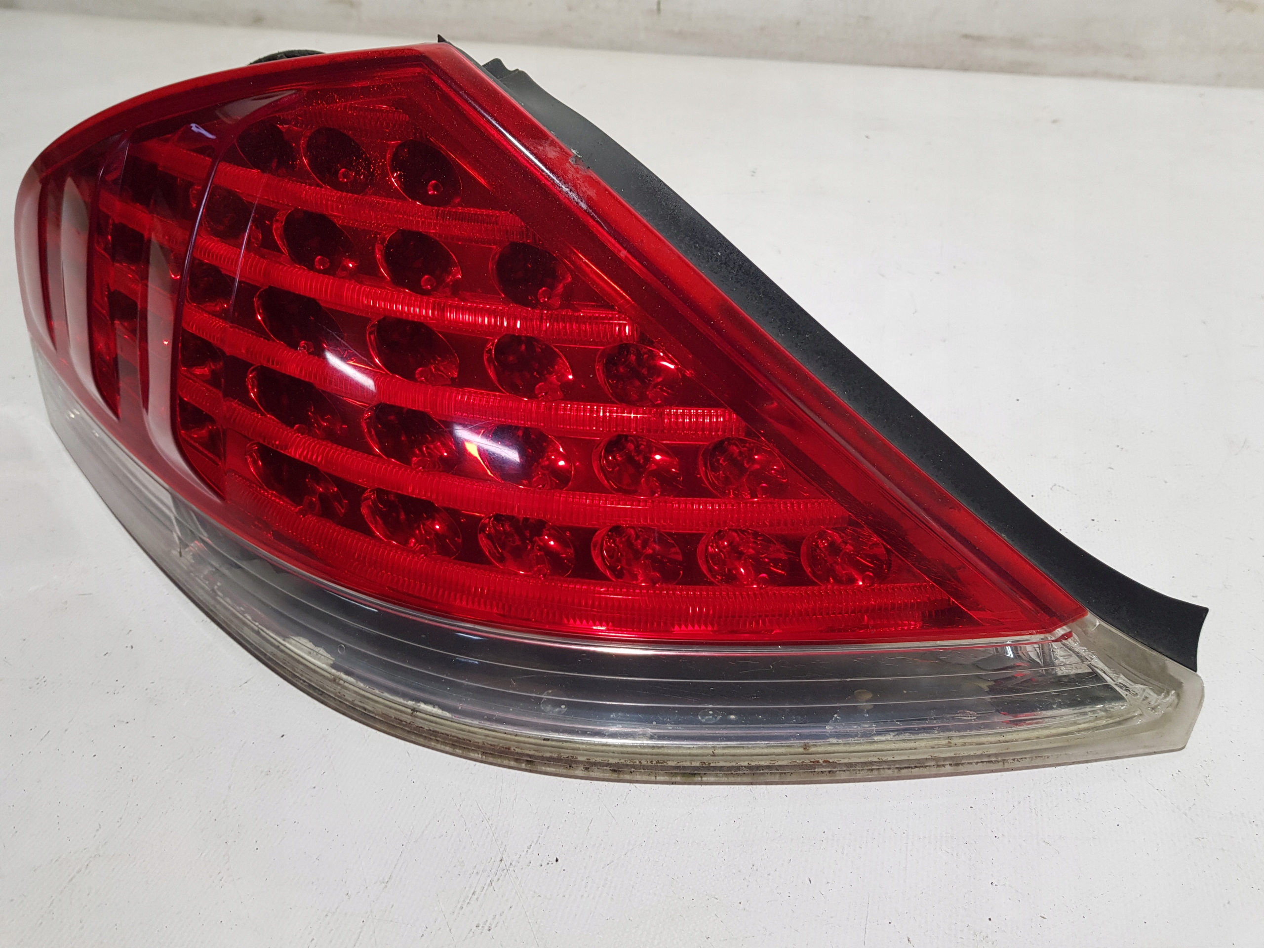 light left rear part right BMW 6 E63 E64 6911891