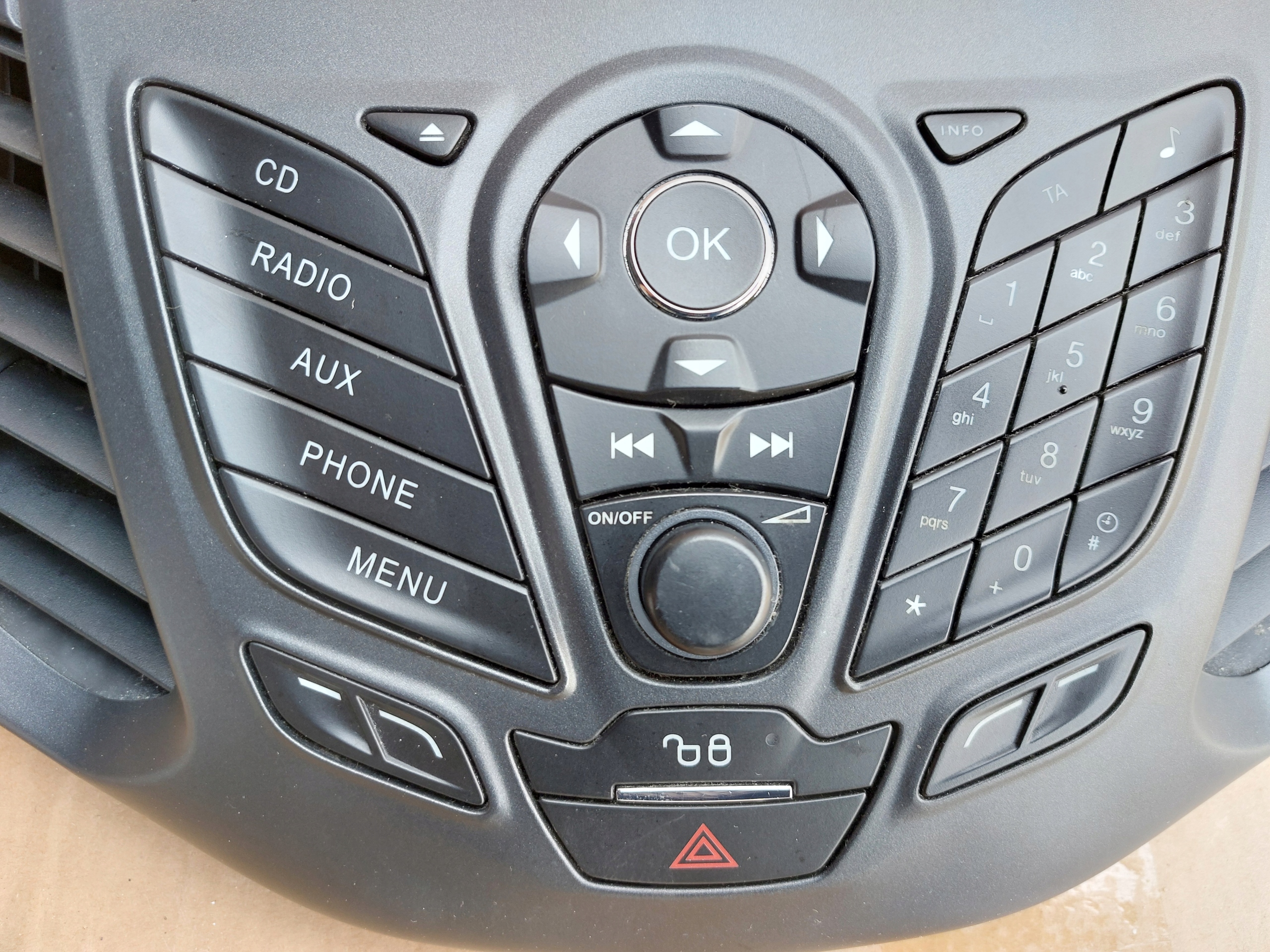 control panel RADIA BM5T18K811BA FORD ECOSPORT and