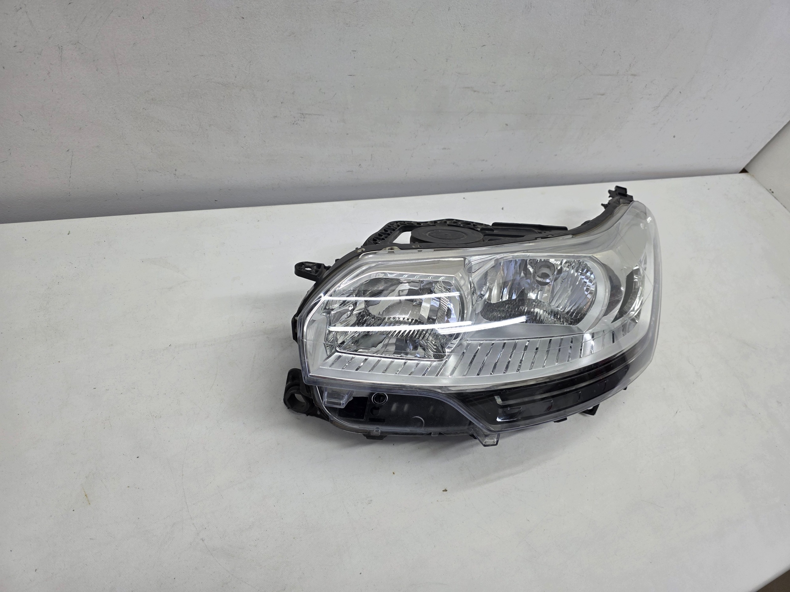 CITROEN C5 3 III X7 LIFT 11- LED light REFLEKTOR left front replacement EU