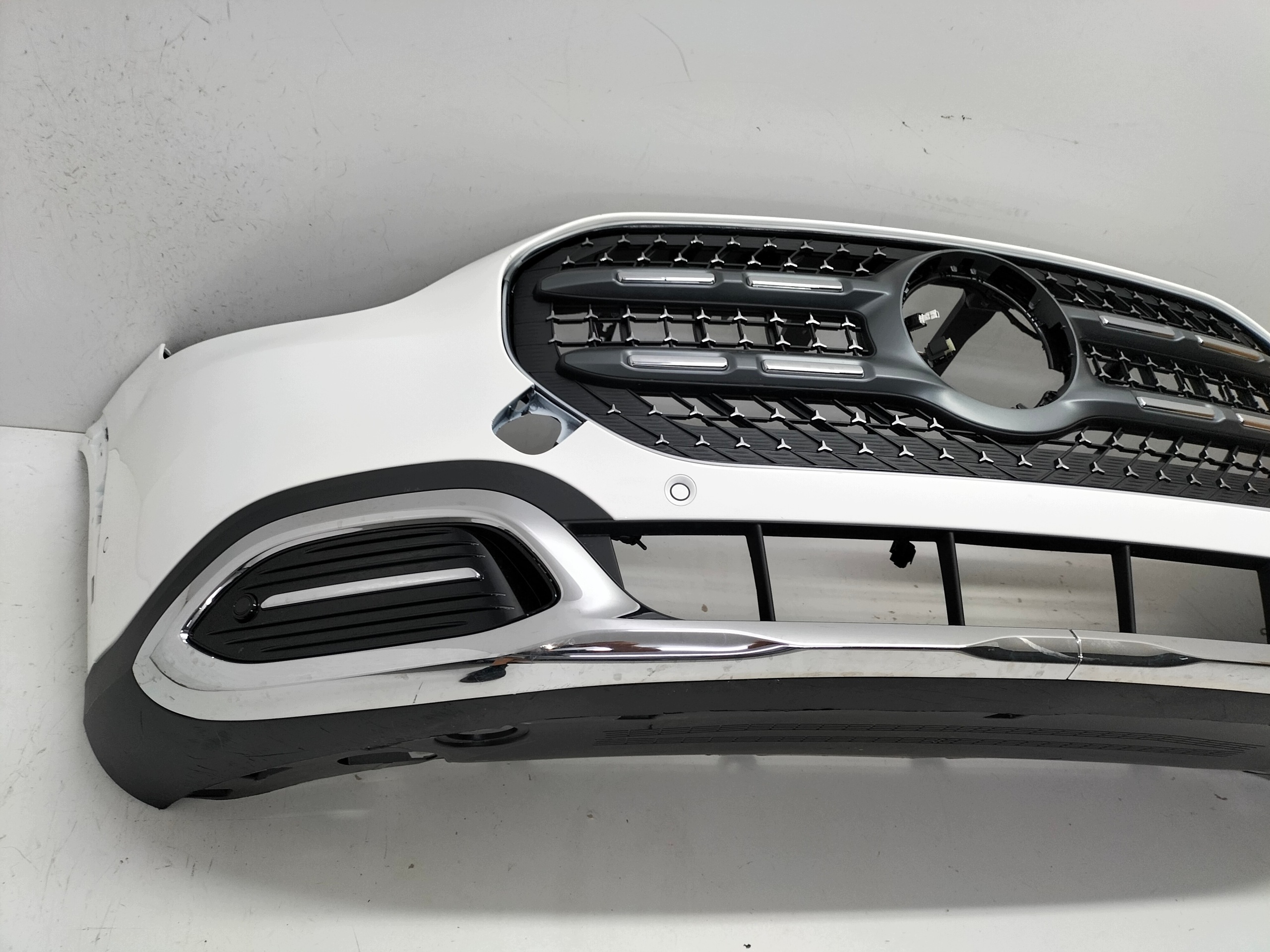 Frontstoßstange vorne MERCEDES GLB X244 II 26