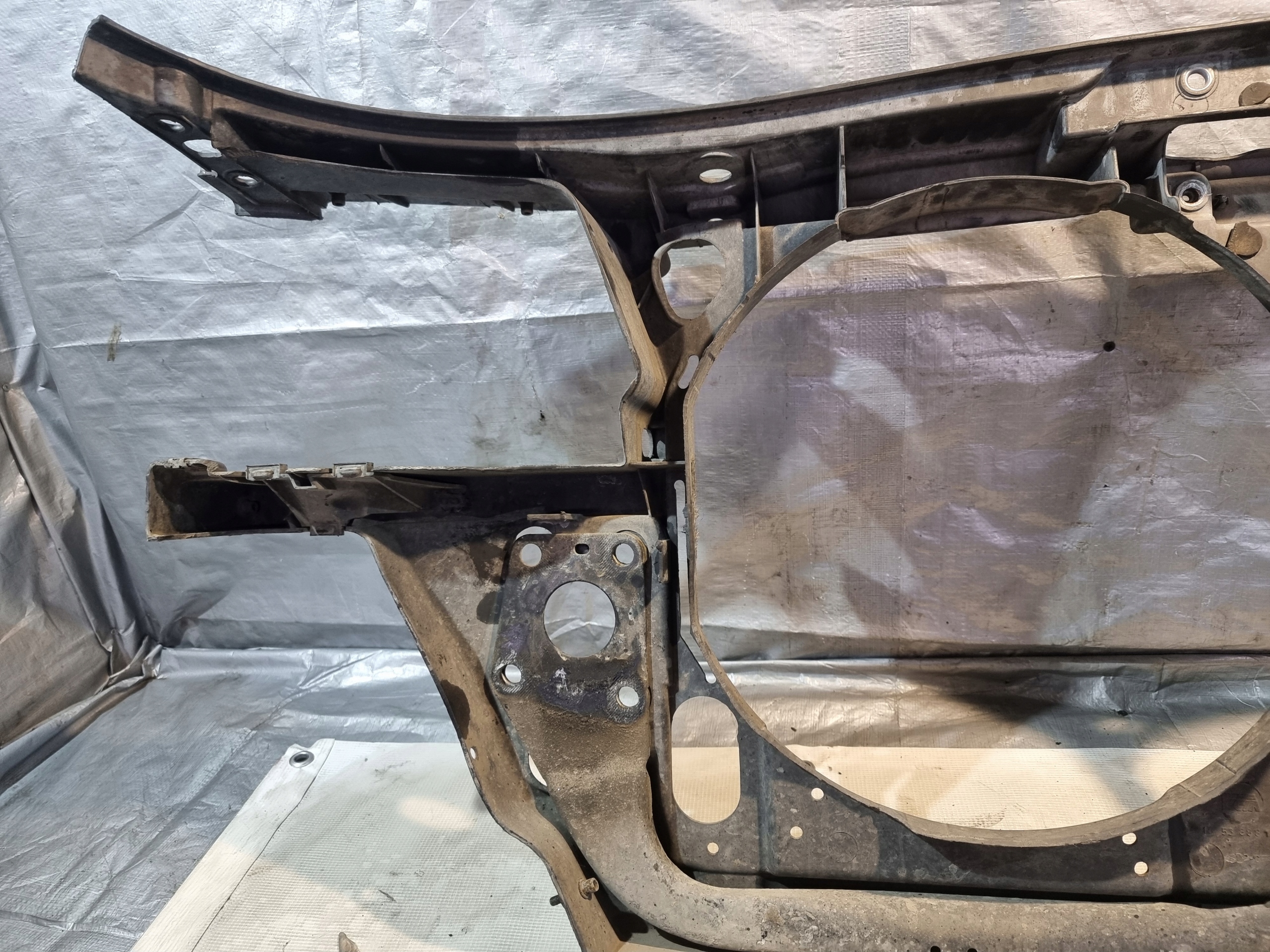 support panel for radiators pillar OE 4B0805588K AUDI A6 C5 00r