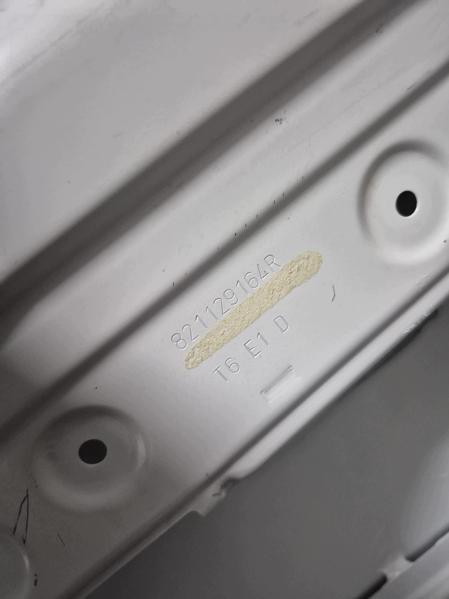 RENAULT EXPRESS 21- door right side sliding 821129164R