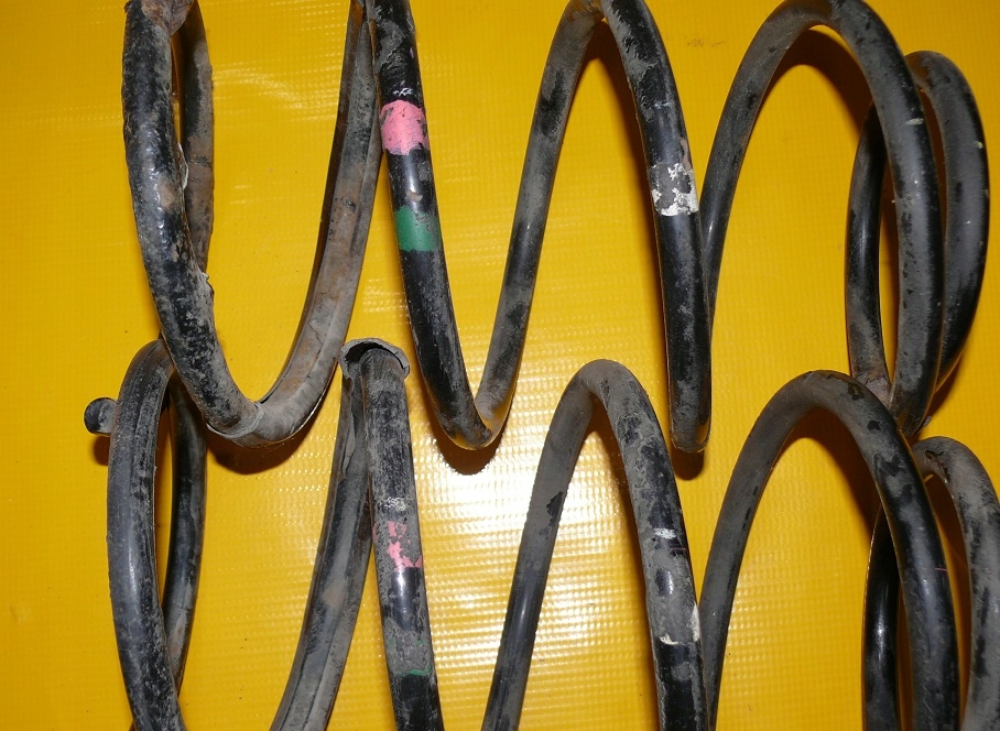 springs springing front front HYUNDAI I30 1.6 16V 126KM G4FC DOHC 07