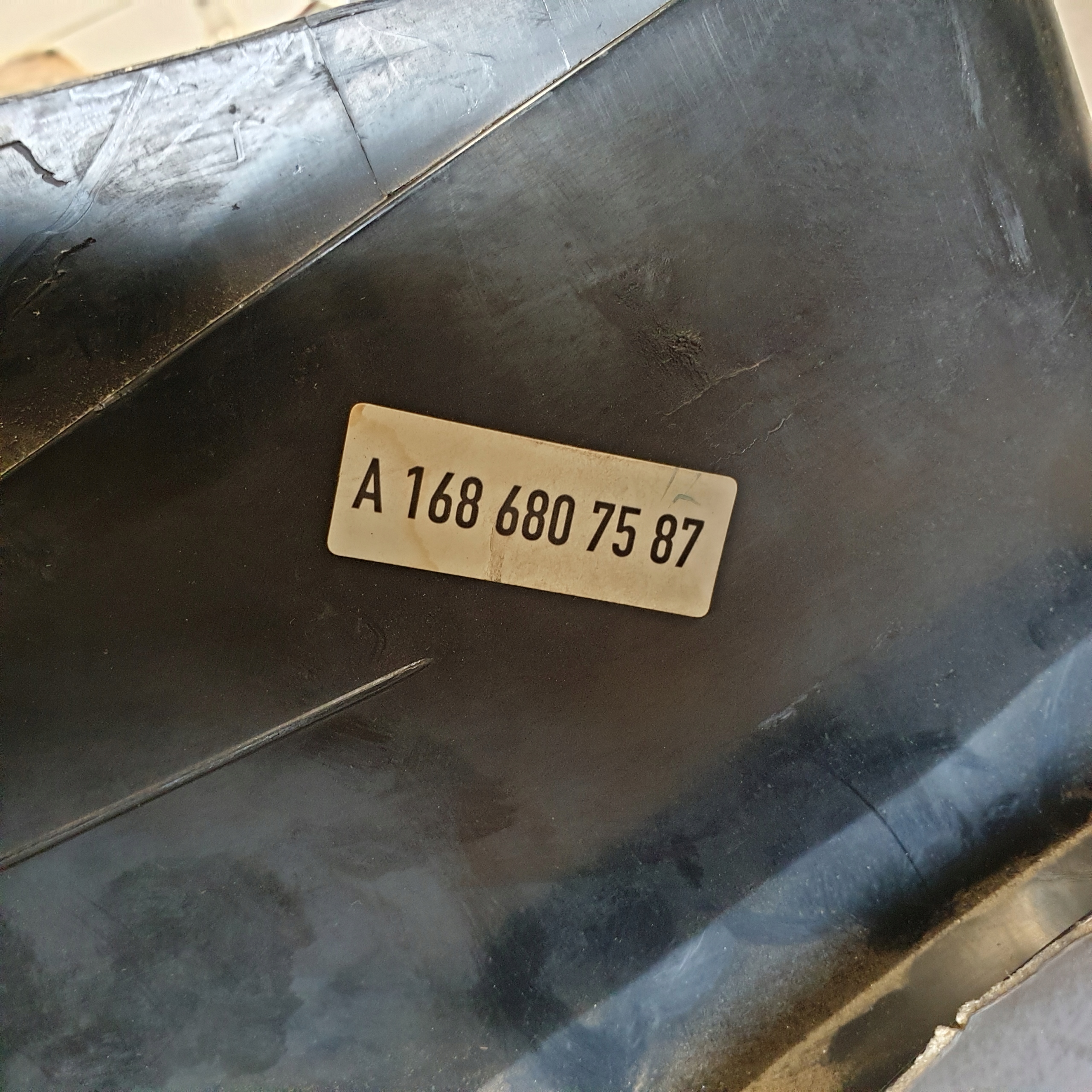 passenger compartment cover below steering wheel, MERCEDES A W168 EU